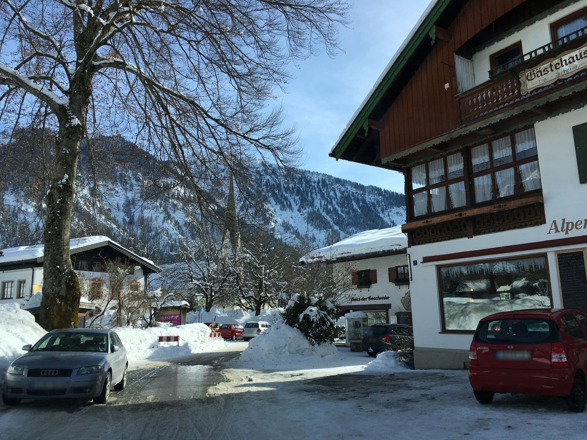Street view near Haus Bschorer, Bayrischzell — © maleo (CC BY-SA · Mapillary)