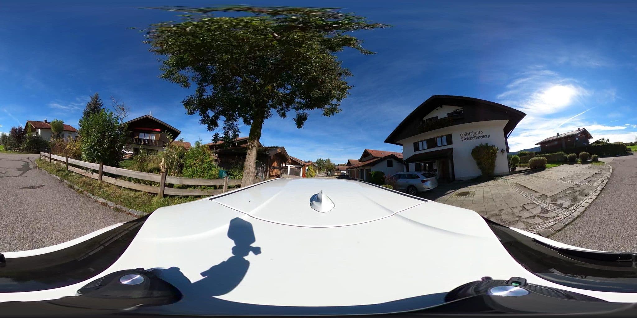 Street view near Gästehaus Reichersbeuern, Reichersbeuern — © geowatti (CC BY-SA · Mapillary)