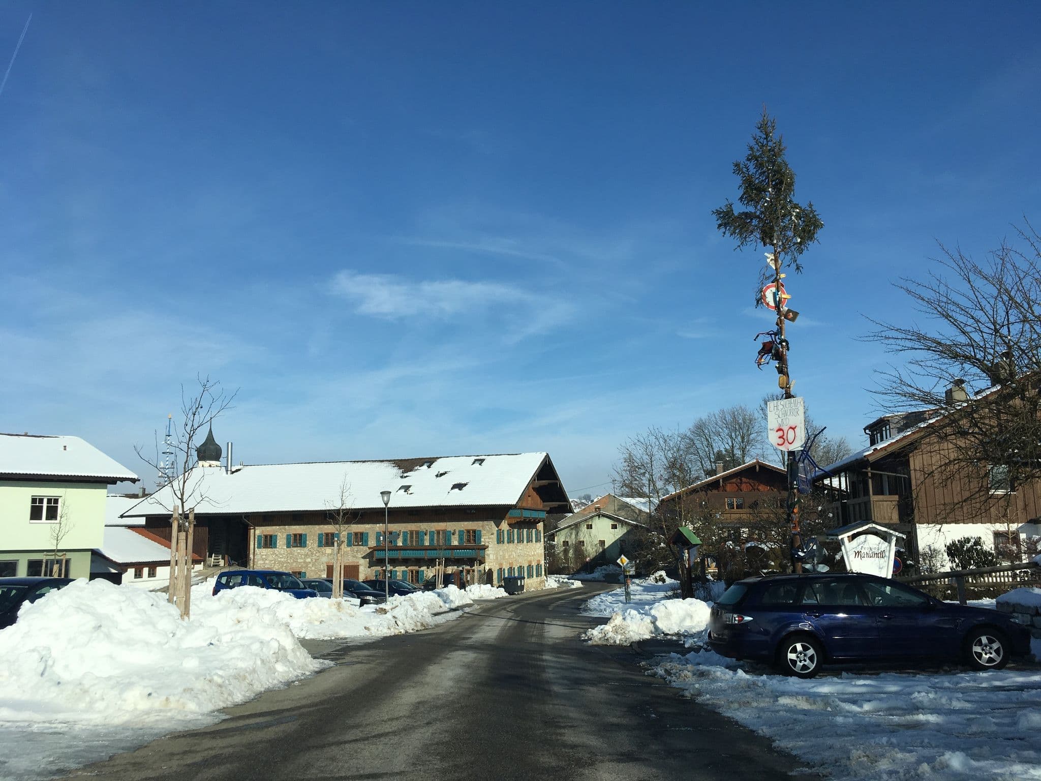 Street view near Pension Mariandl, Rohrdorf — © maleo (CC BY-SA · Mapillary)