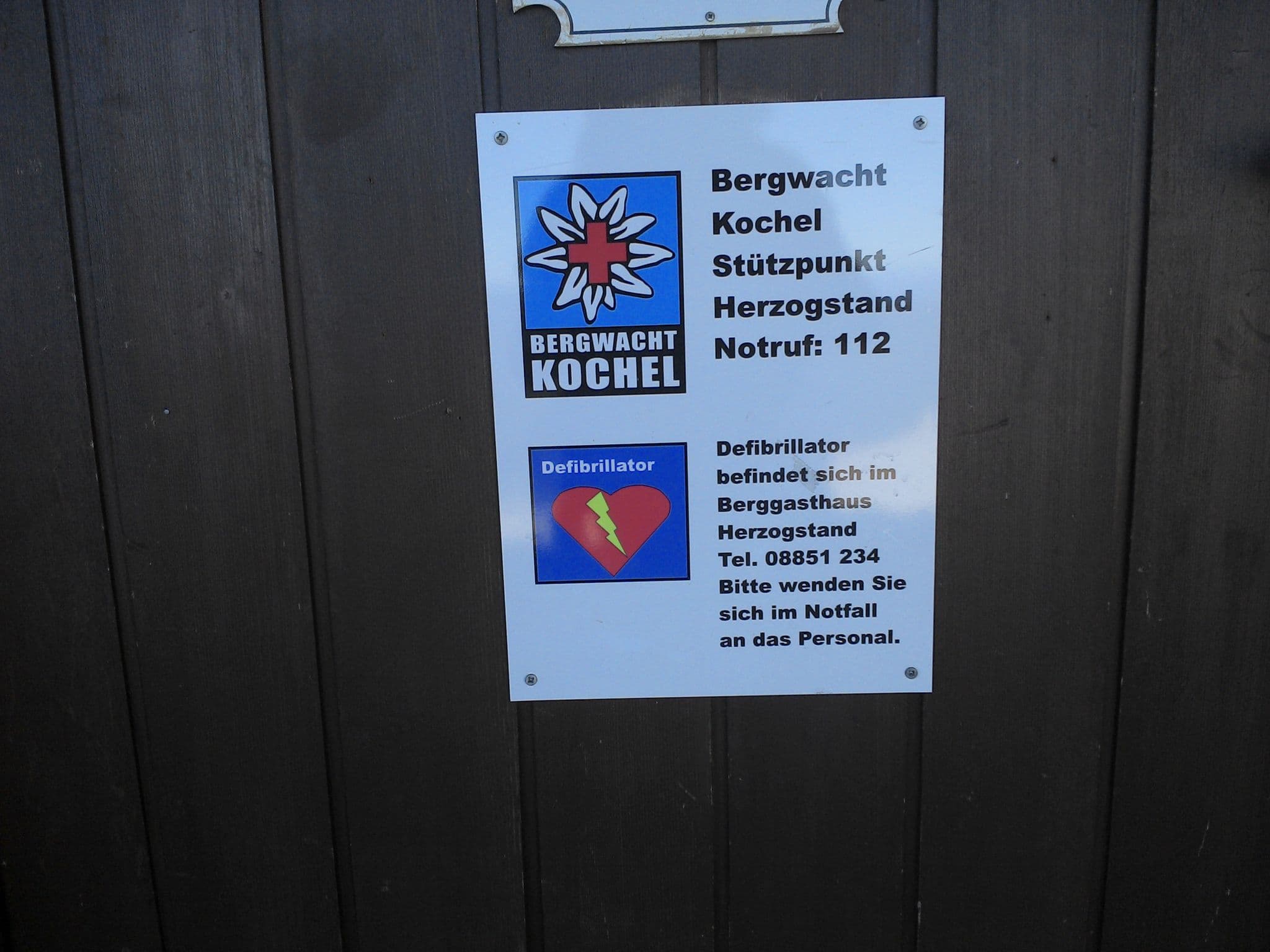 Street view near Berggasthaus Herzogstand, Schlehdorf — © warden (CC BY-SA · Mapillary)