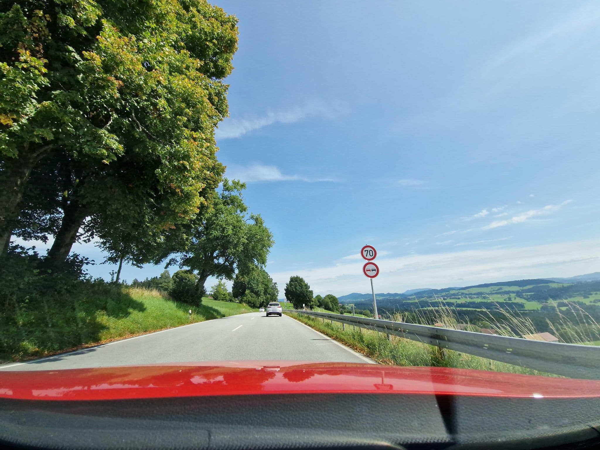 Street view near Pension Alpenblick, Lindenberg — © mcliquid (CC BY-SA · Mapillary)