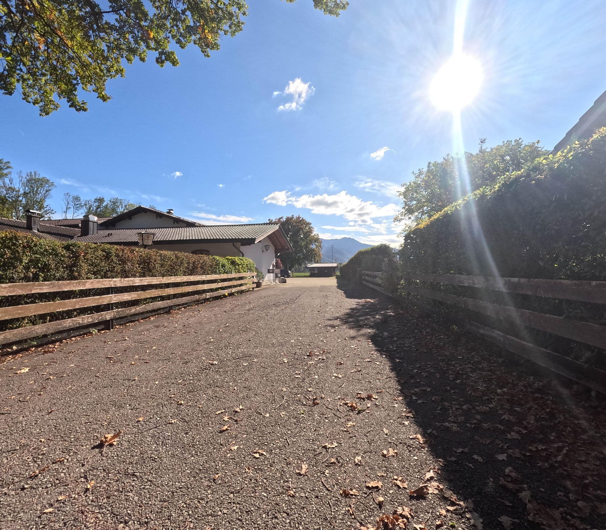 Street view near Pension Haus Waldesruh, Übersee — © natebus (CC BY-SA · Mapillary)
