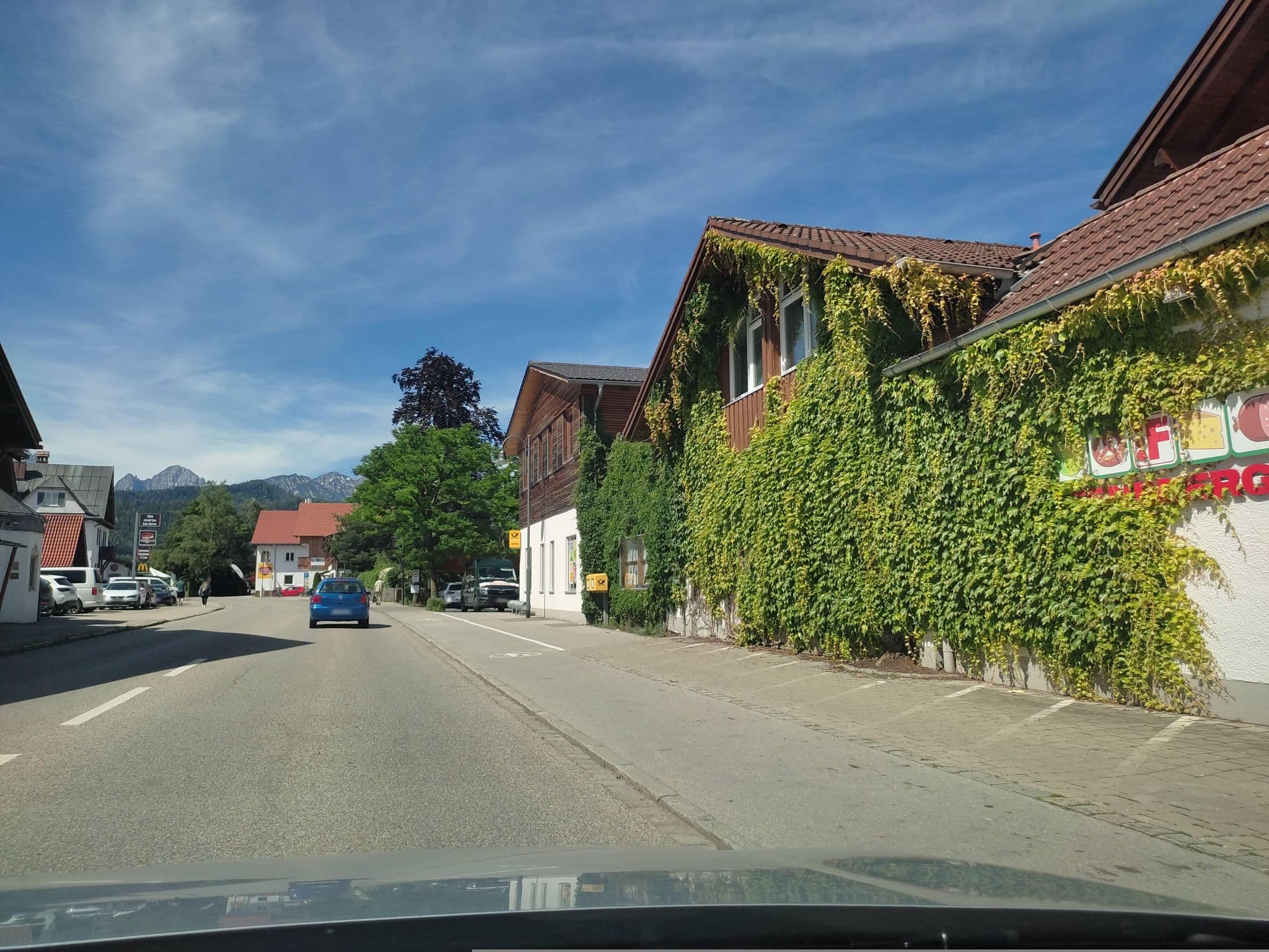 Street view near Hotel Weinbauer, Schwangau — © rausk (CC BY-SA · Mapillary)