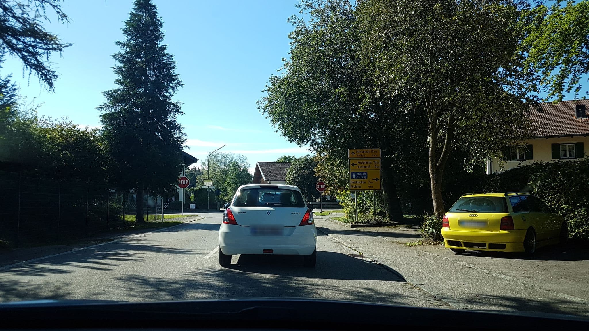 Street view near Chalet Valley, Valley — © vorwaertsimmer (CC BY-SA · Mapillary)
