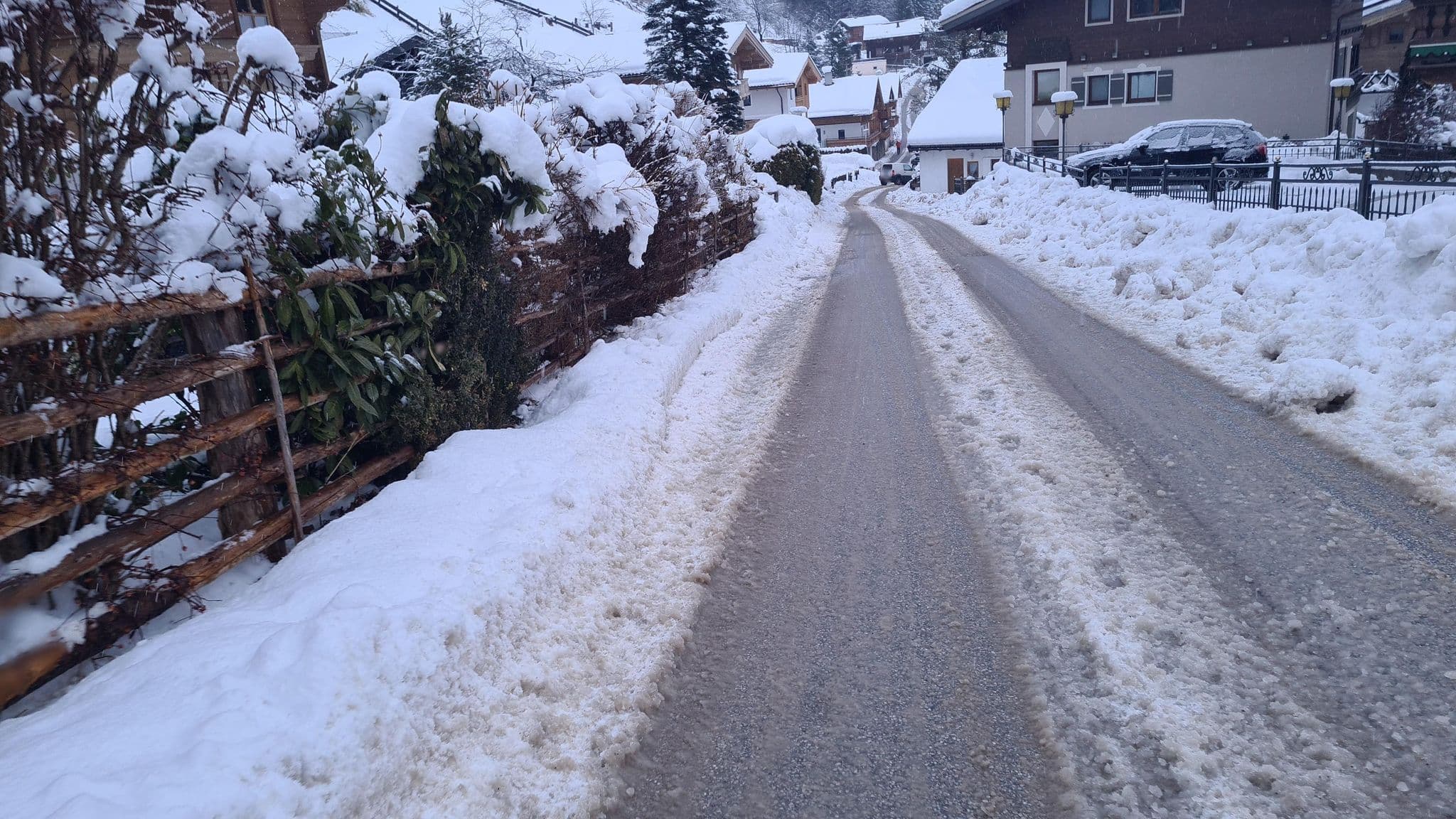 Street view near Hotel Gassner, Neukirchen am Großvenediger
