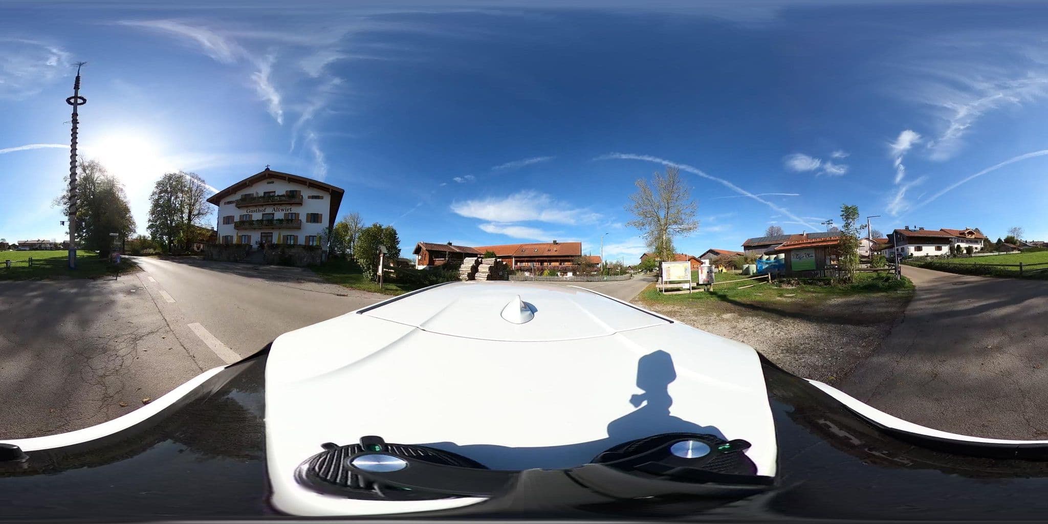 Street view near Altwirt, Sachsenkam — © geowatti (CC BY-SA · Mapillary)