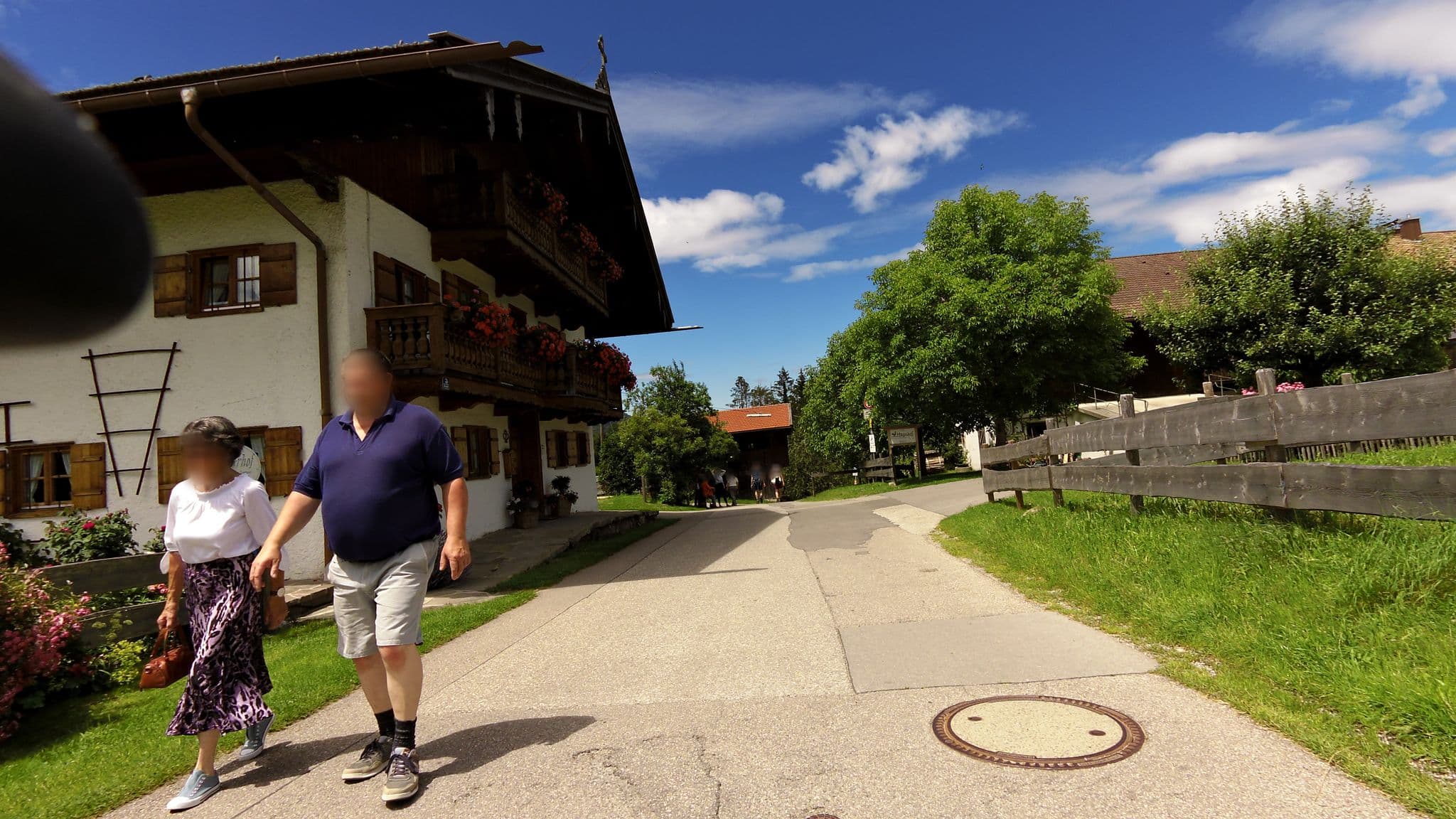 Street view near Moarhof, Bad Wiessee — © czmrtn (CC BY-SA · Mapillary)