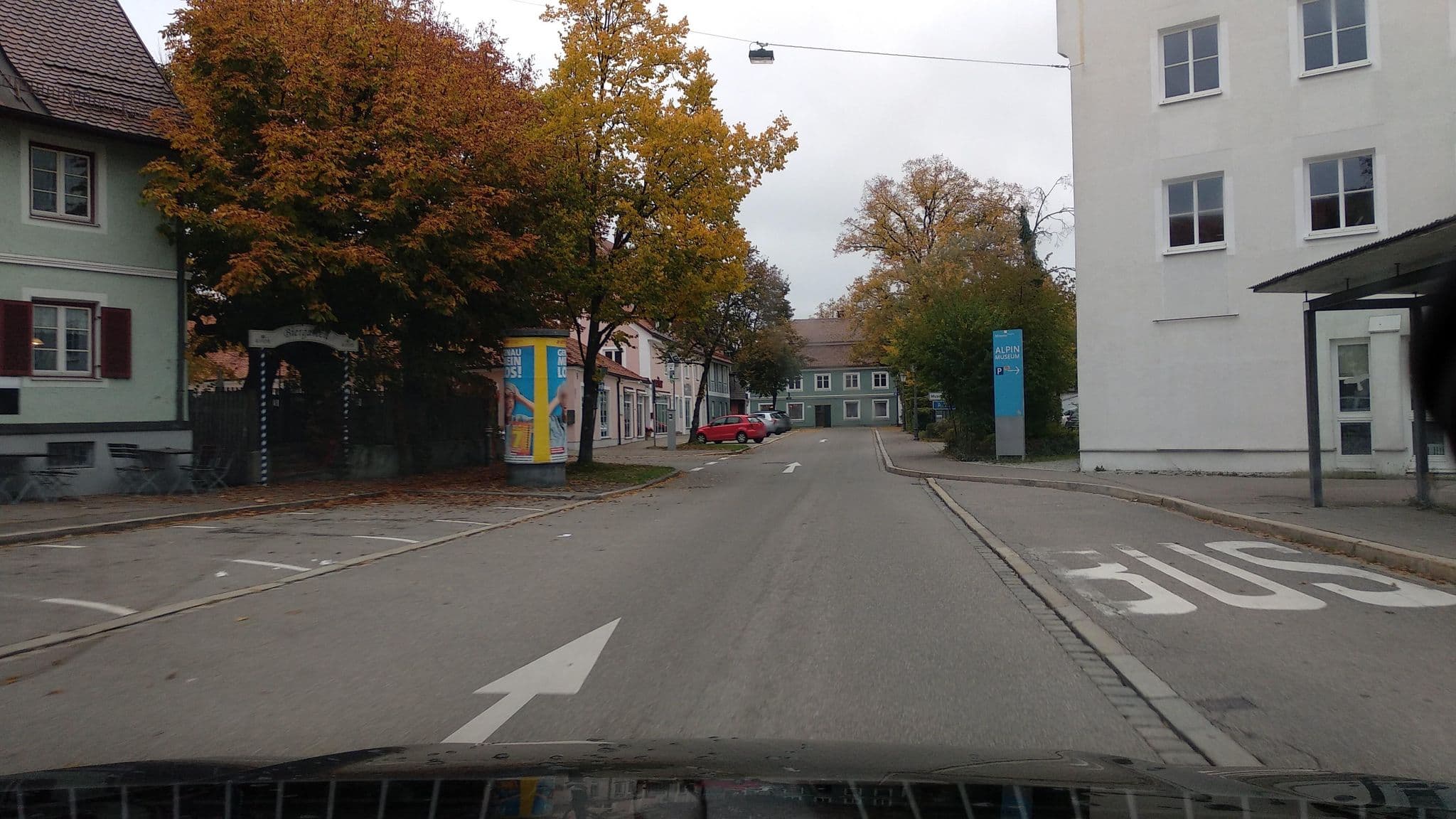 Street view near Gasthaus Goldene Traube, Kempten (Allgäu) — © steinm (CC BY-SA · Mapillary)
