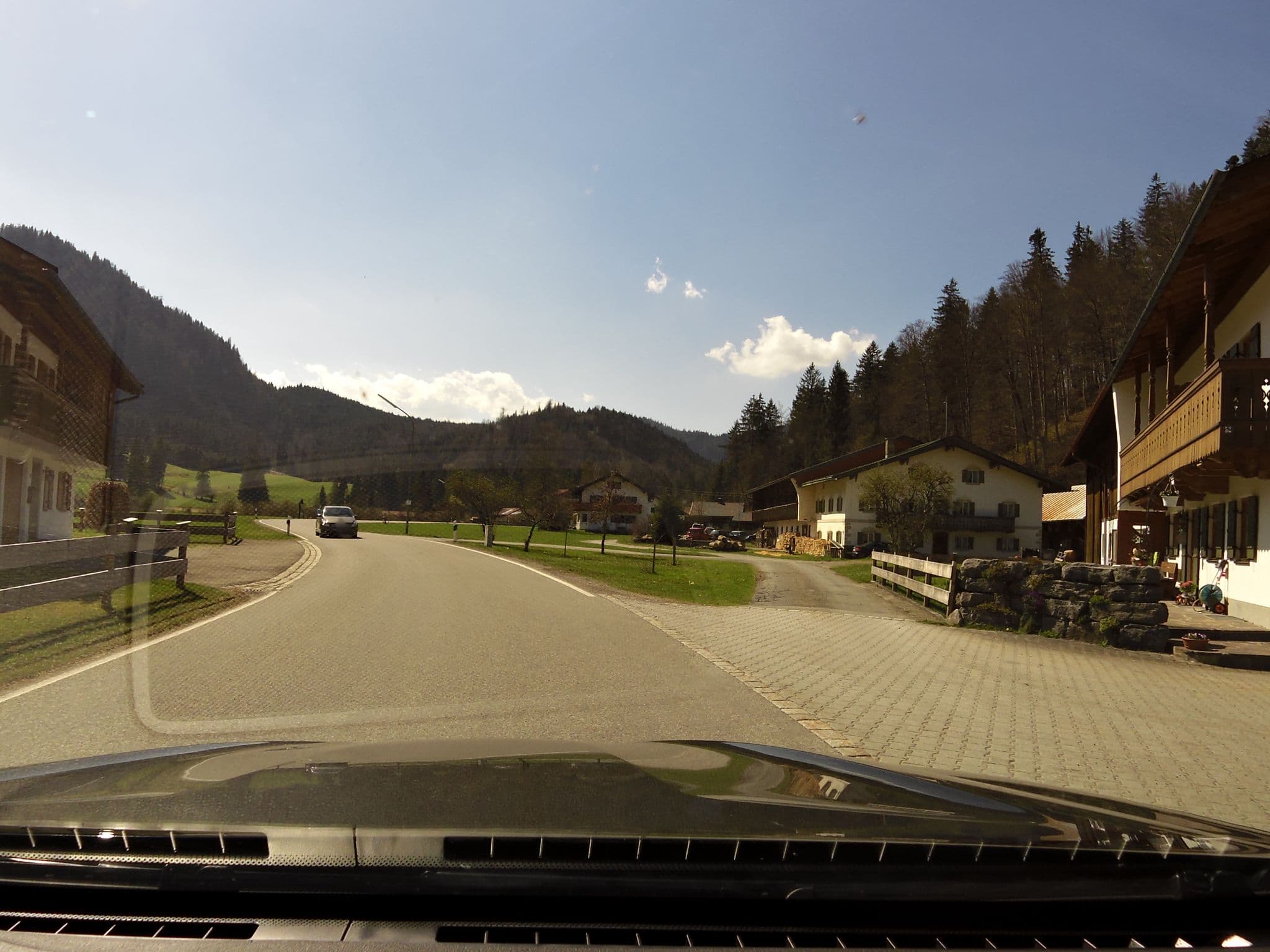 Street view near Gopperhof, Kochel — © czmrtn (CC BY-SA · Mapillary)