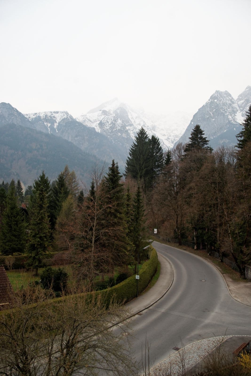 Street view near Hotel Grainauer Hof, Grainau — © txllxt (CC BY-SA · Mapillary)