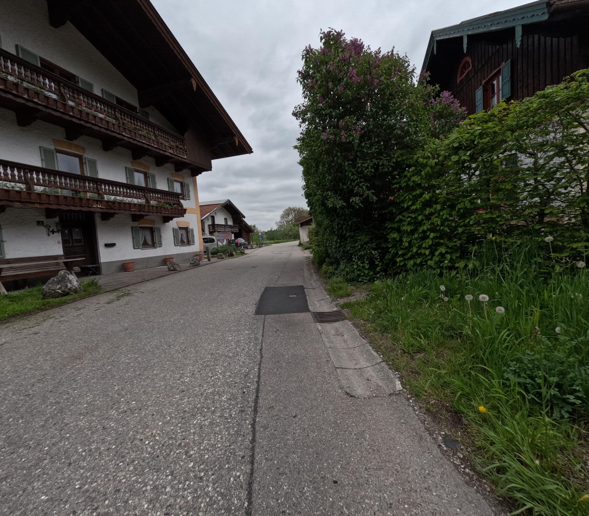 Street view near Prillerhof Ferienhotel garni, Aschau im Chiemgau — © kopra (CC BY-SA · Mapillary)