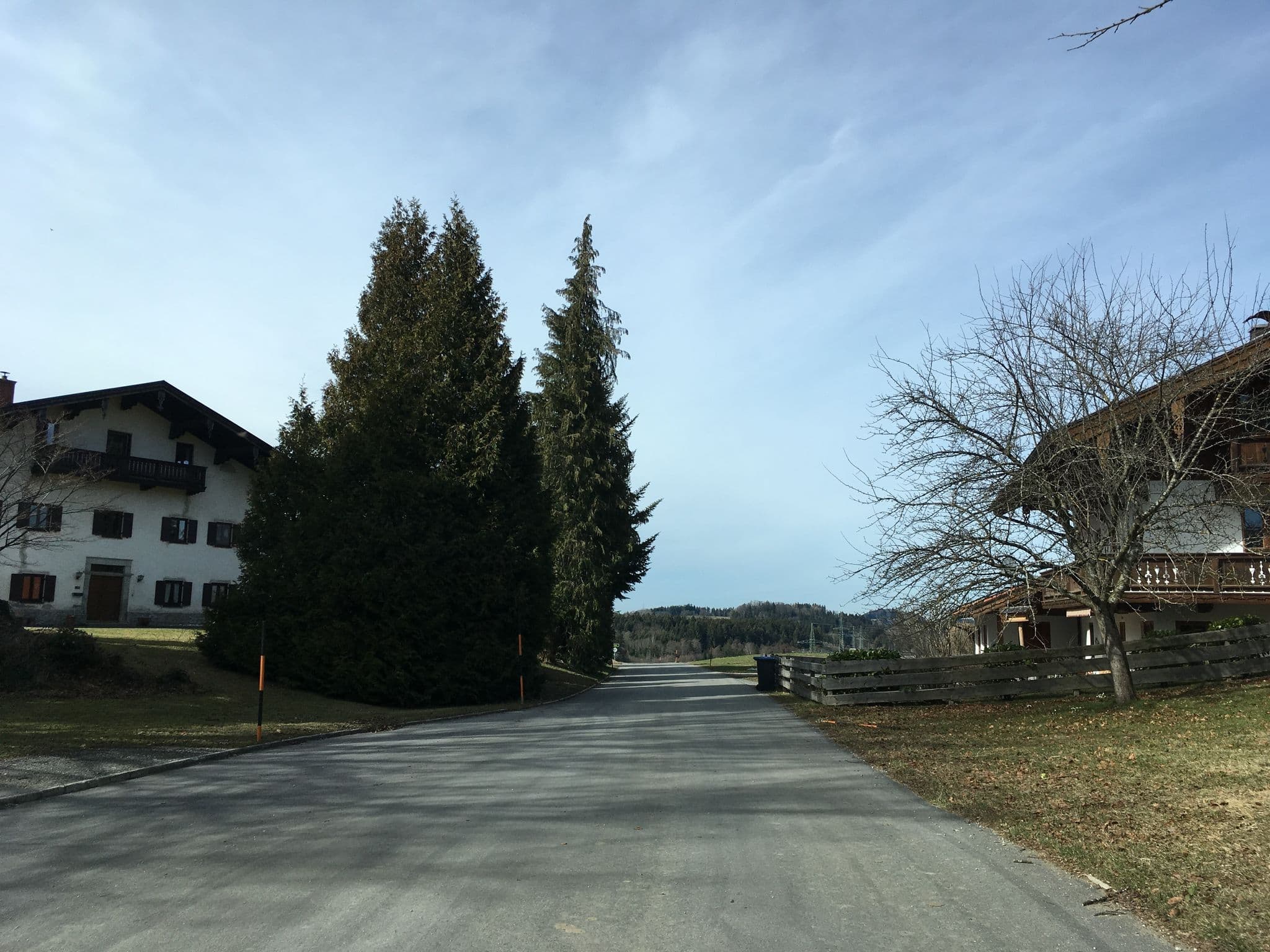 Street view near Marchlhof, Bernau am Chiemsee — © rockd (CC BY-SA · Mapillary)