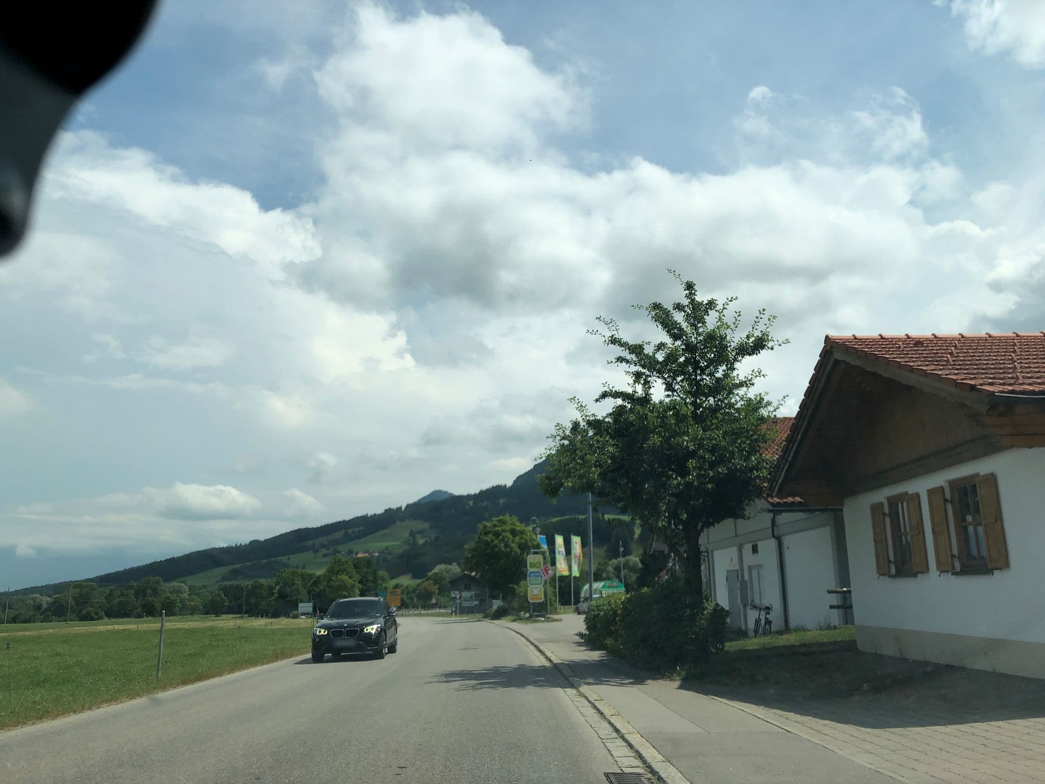 Street view near Gästehaus "Zur Schmiede" - Zimmer + FeWo, Wertach — © holgerd (CC BY-SA · Mapillary)