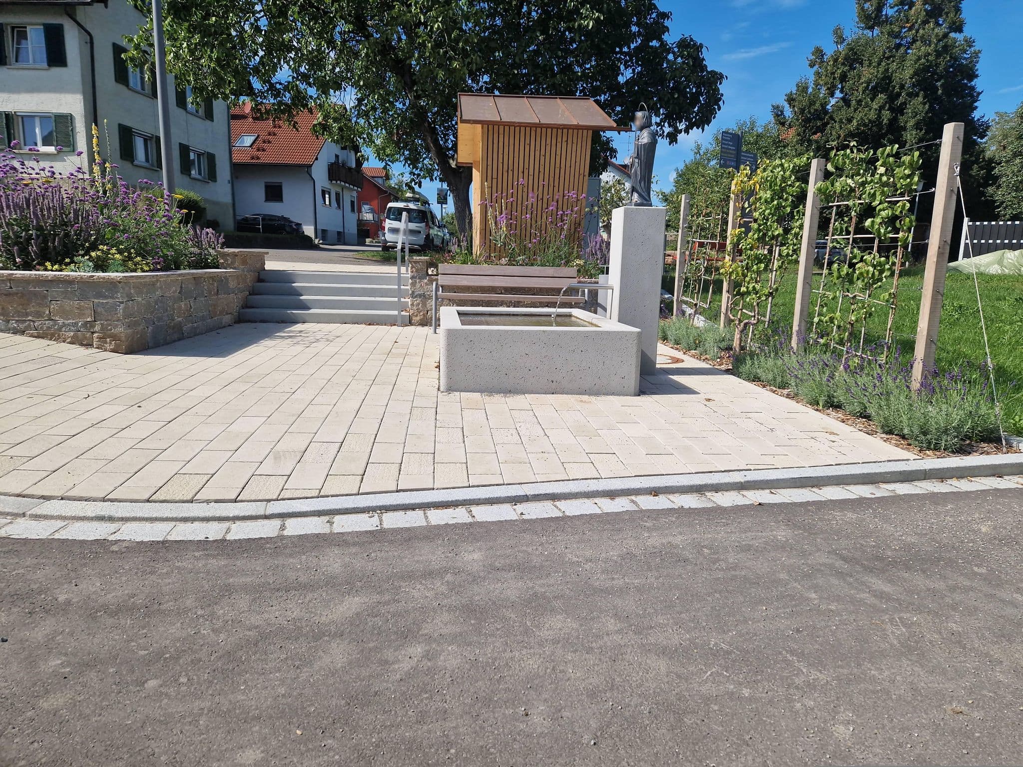 Street view near Obst- u. Ferienhof Hartmann, Wasserburg — © mcliquid (CC BY-SA · Mapillary)