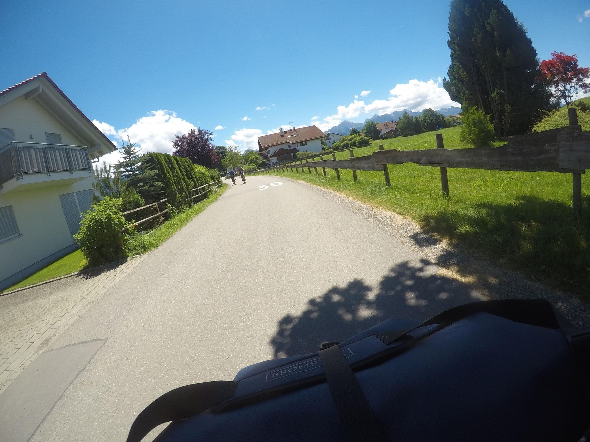 Street view near Ferienhof Rauch, Schwangau — © mfa (CC BY-SA · Mapillary)