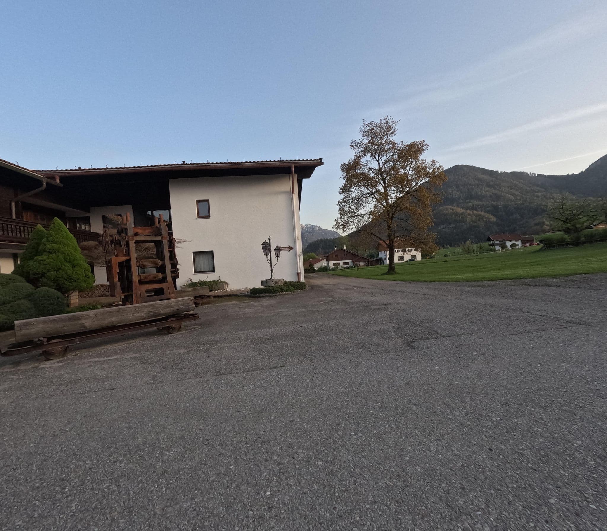 Street view near Gästehaus Menkenbauer, Ruhpolding — © natebus (CC BY-SA · Mapillary)