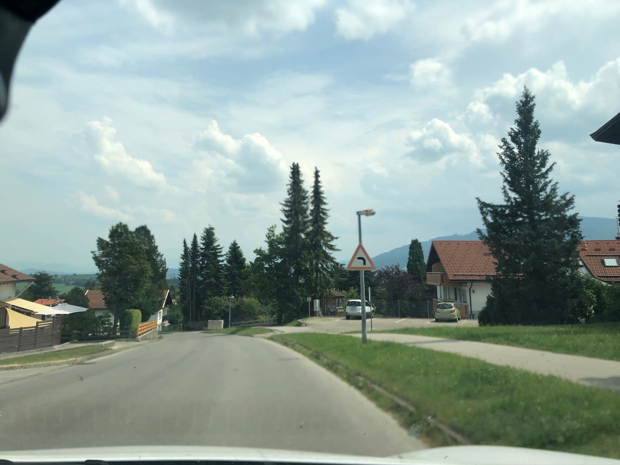 Street view near Allgäuer Kneipphof - Ferienwohnung, Oy-Mittelberg — © holgerd (CC BY-SA · Mapillary)