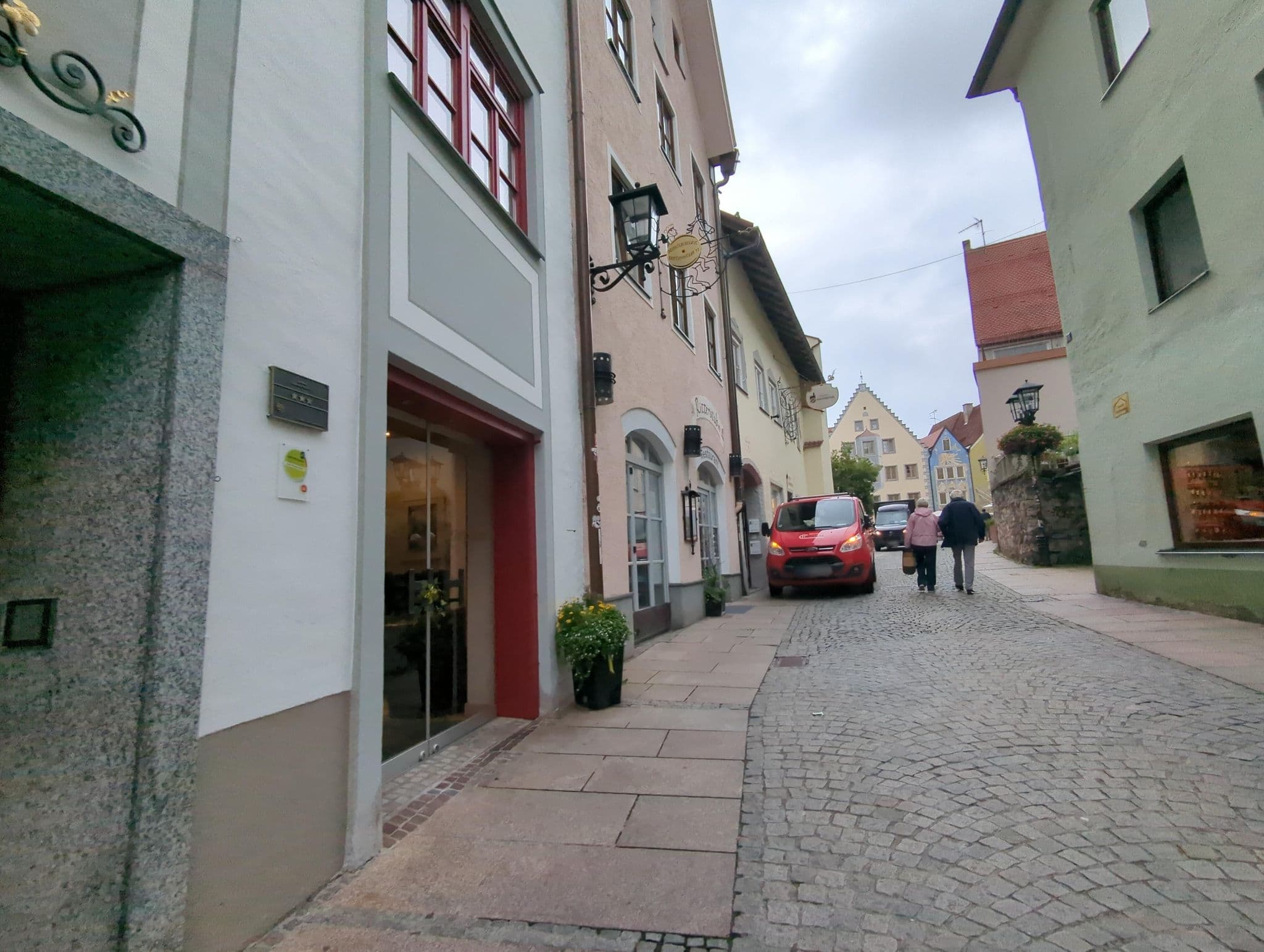 Street view near Zum Hechten, Füssen — © ente (CC BY-SA · Mapillary)