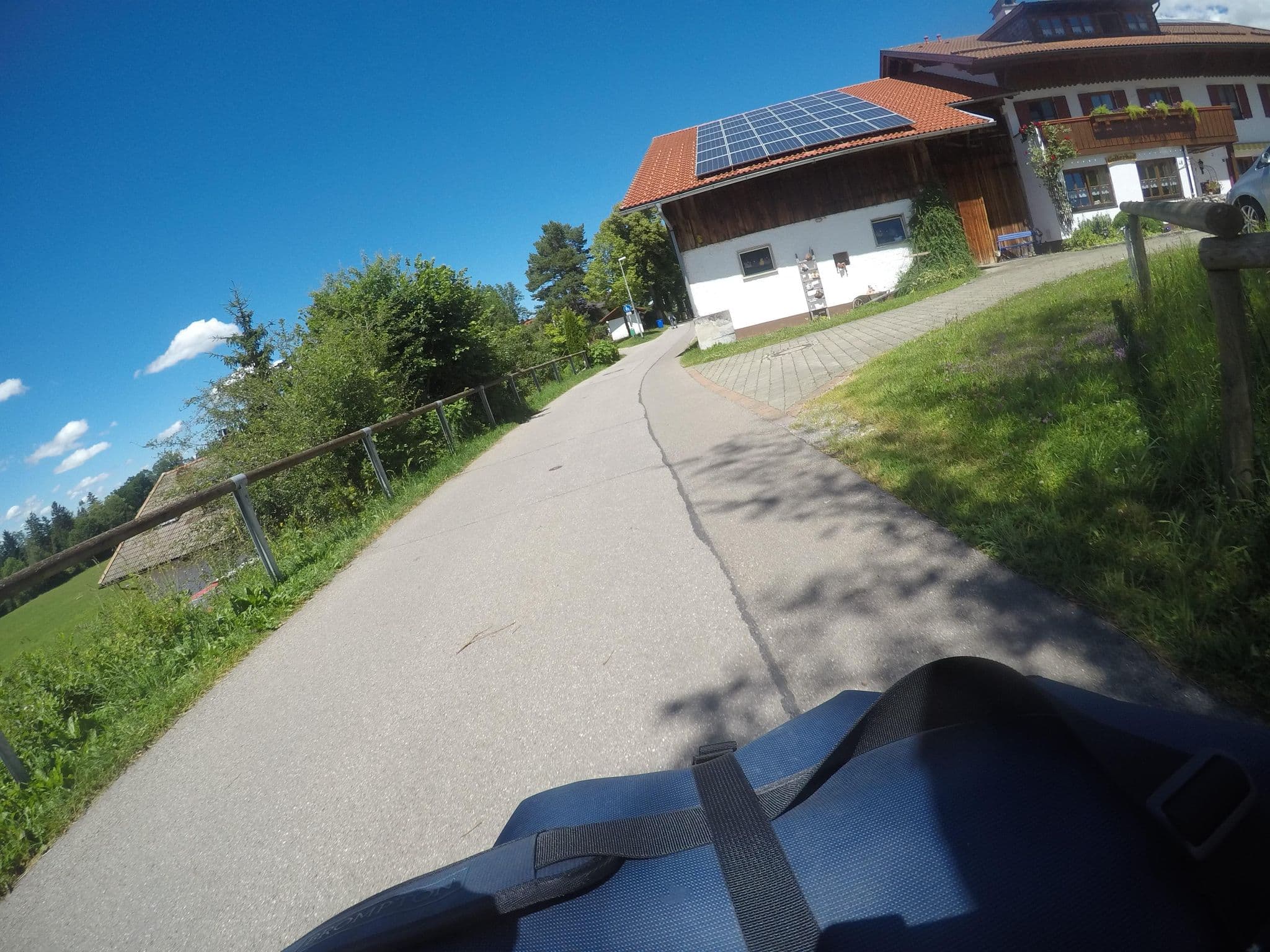 Street view near Landhaus Gellerhof, Schwangau — © mfa (CC BY-SA · Mapillary)