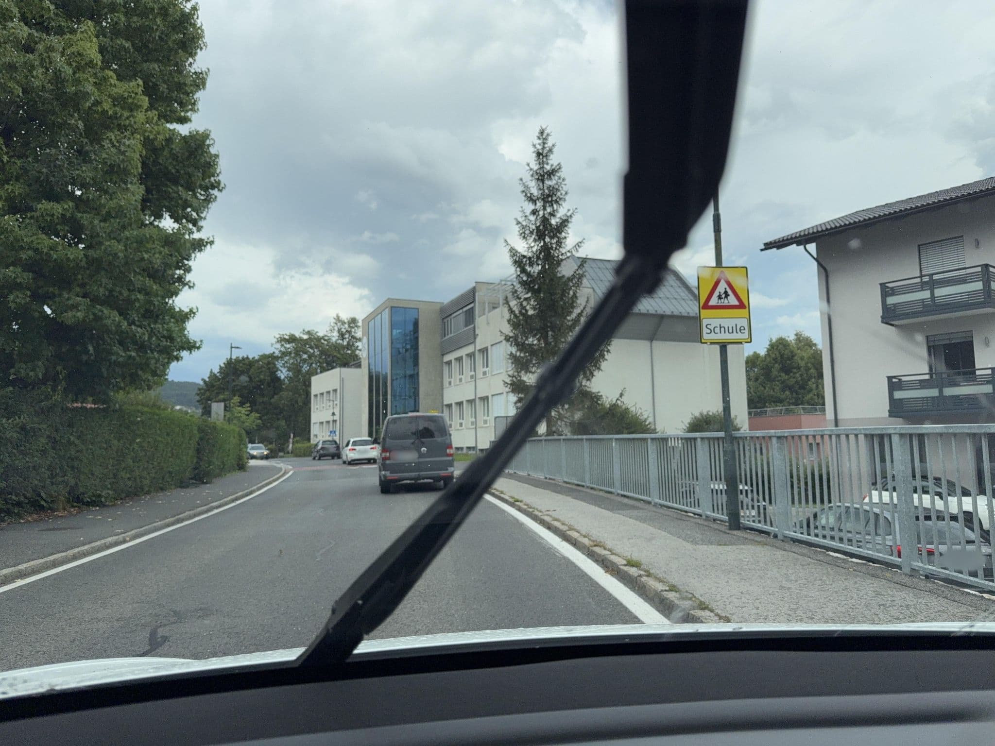 Street view near Gästehaus Berginz, Velden am Wörther See — © ottor (CC BY-SA · Mapillary)