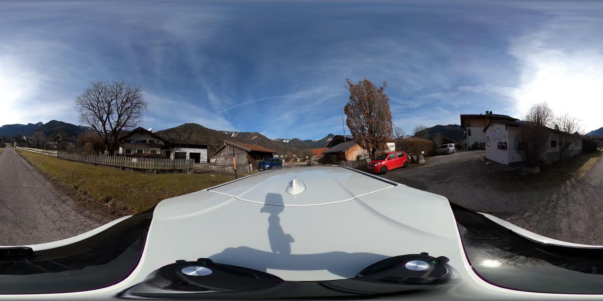 Street view near Alpenhotel Dahoam, Schleching — © geowatti (CC BY-SA · Mapillary)