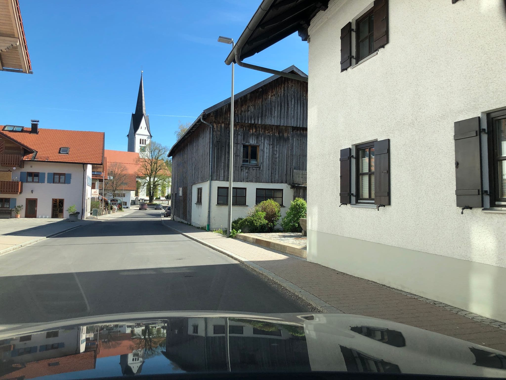 Street view near Gasthof zur Post, Görisried — © derzornigemarkus (CC BY-SA · Mapillary)