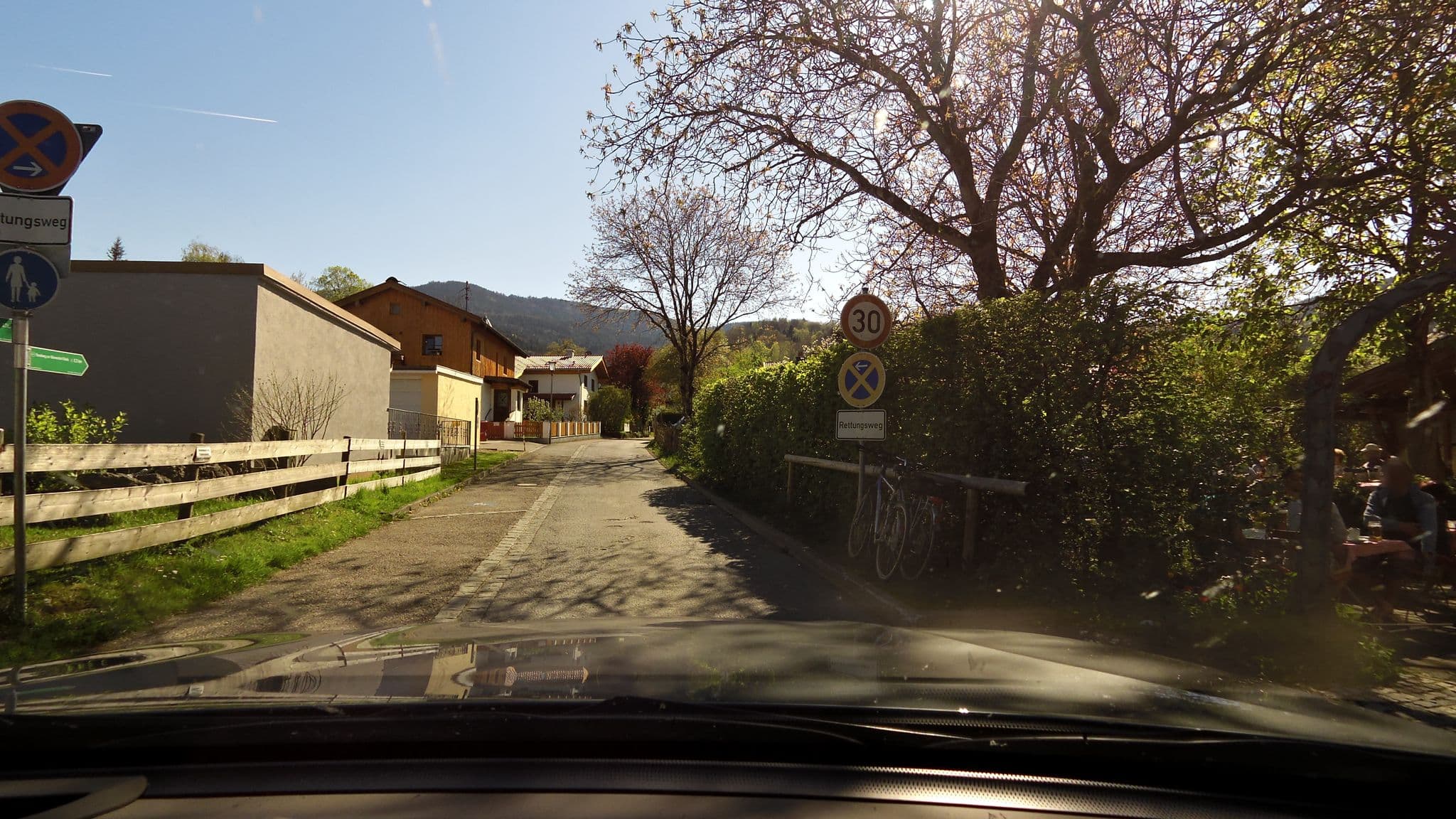 Street view near Pfeiffenthaler, Bad Feilnbach — © czmrtn (CC BY-SA · Mapillary)