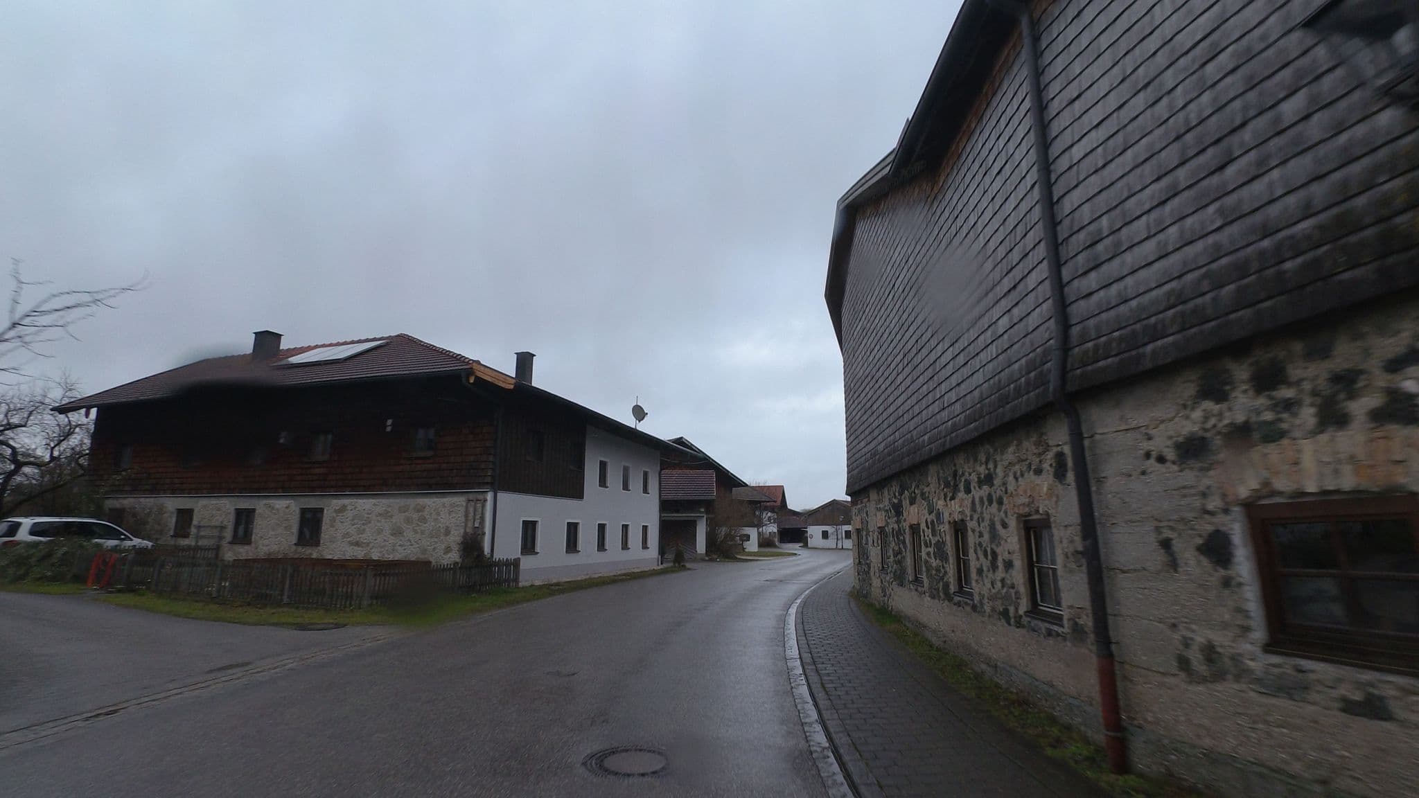 Street view near Peterkainhof, Petting — © schulf (CC BY-SA · Mapillary)