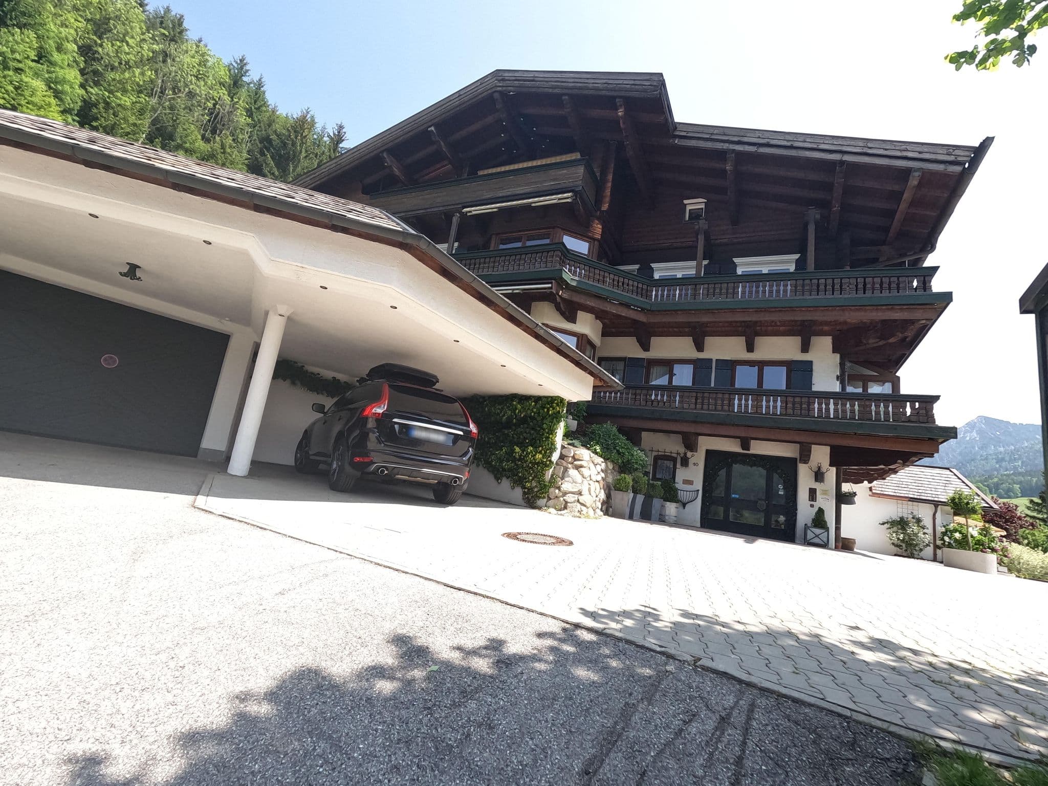 Street view near Ferienwohnungen "Am Zellerberg", Ruhpolding — © natebus (CC BY-SA · Mapillary)