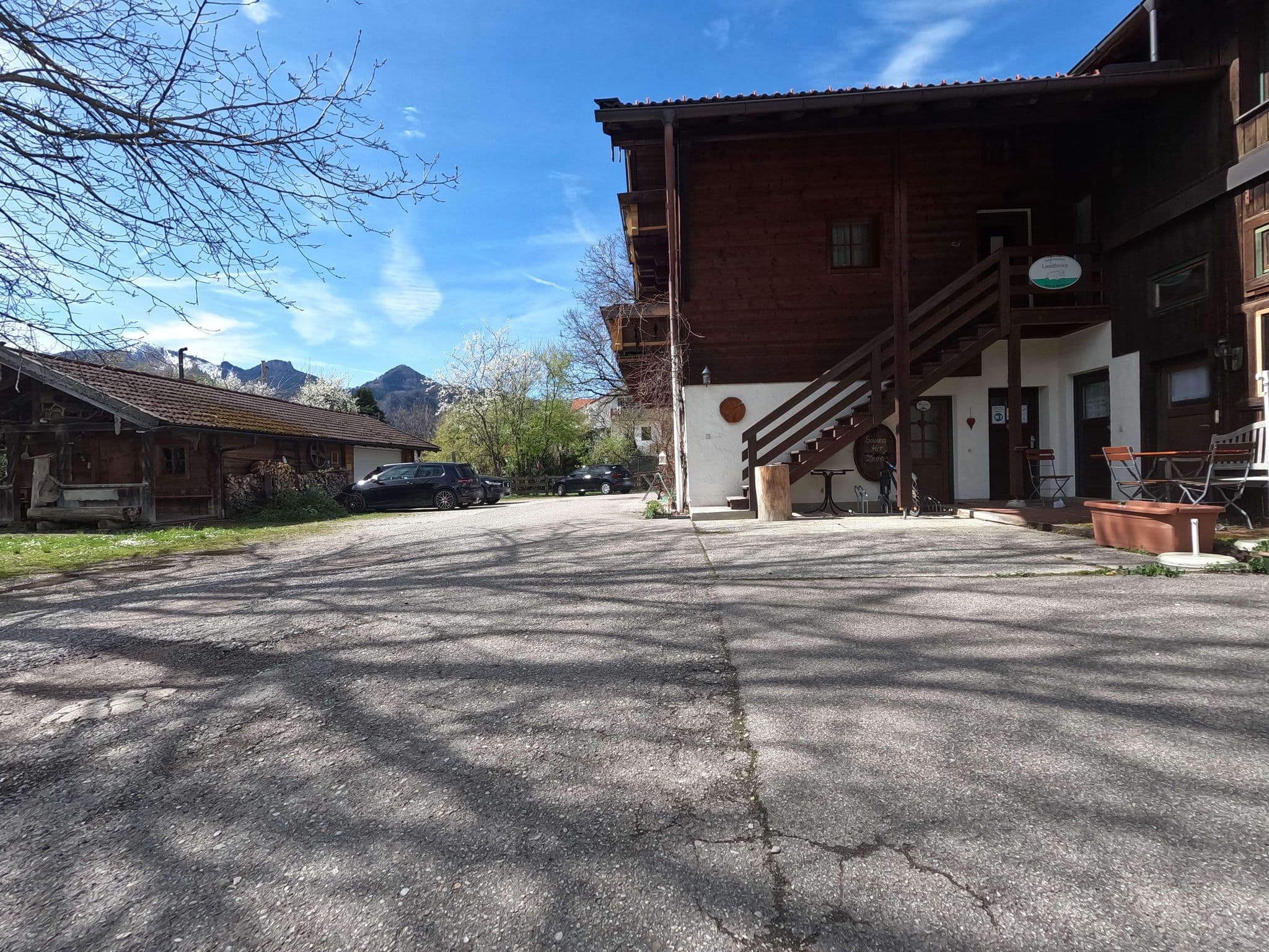 Street view near Fetznhof, Grassau — © natebus (CC BY-SA · Mapillary)