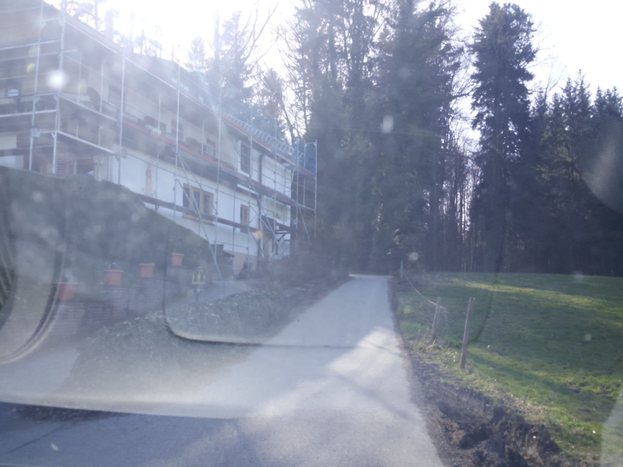 Street view near Pension Cafe Waldrast, Bad Heilbrunn — © renade (CC BY-SA · Mapillary)