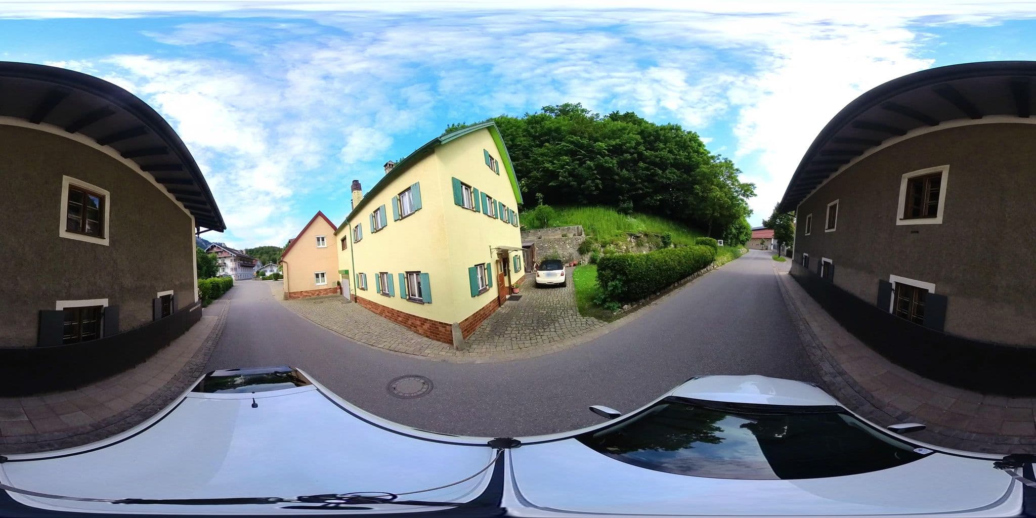 Street view near Gästehaus berge, Aschau im Chiemgau — © osmplus_org (CC BY-SA · Mapillary)