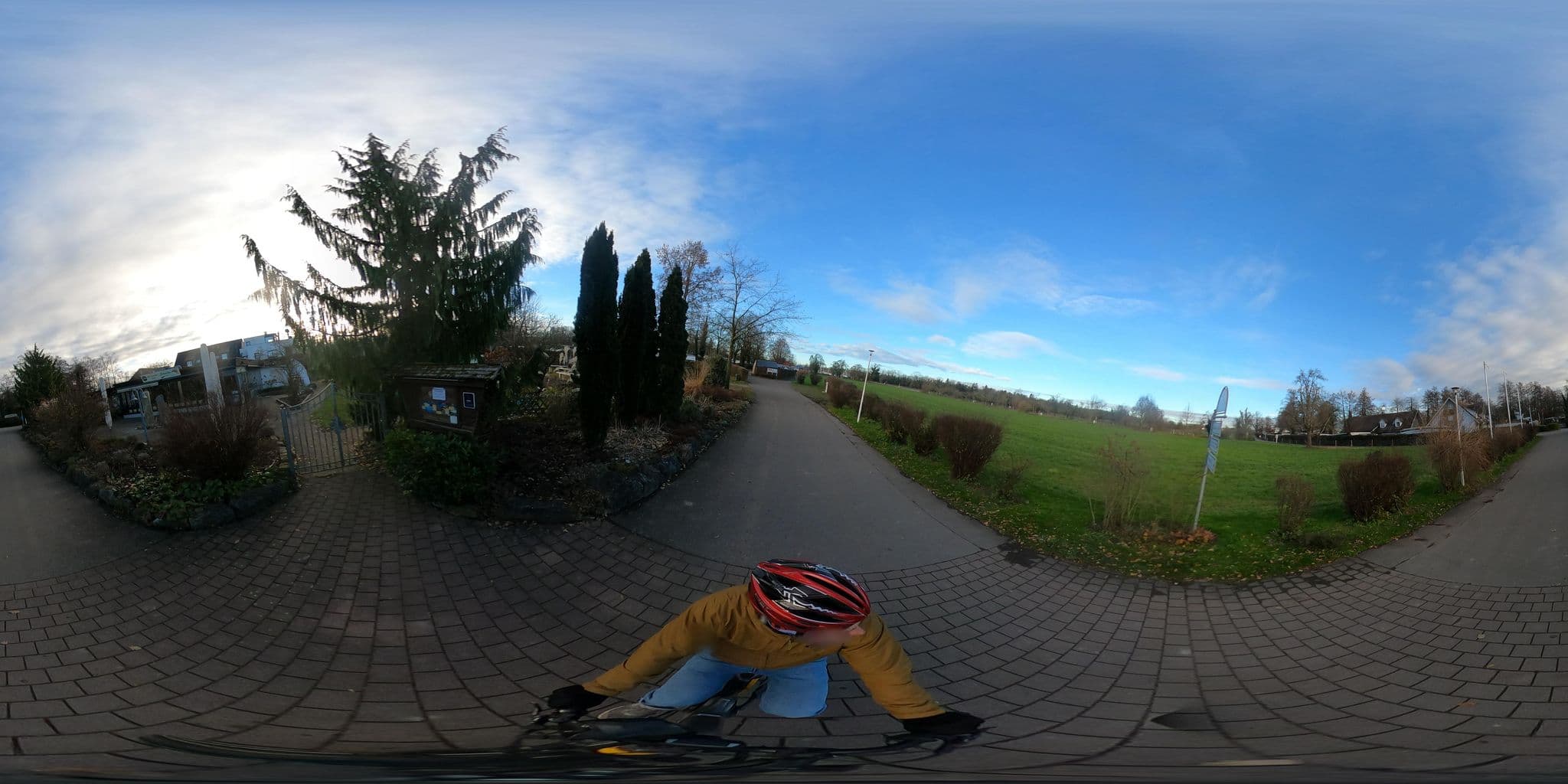 Street view near Schnaidter Hof, Langenargen — © RadNETZ (CC BY-SA · Mapillary)
