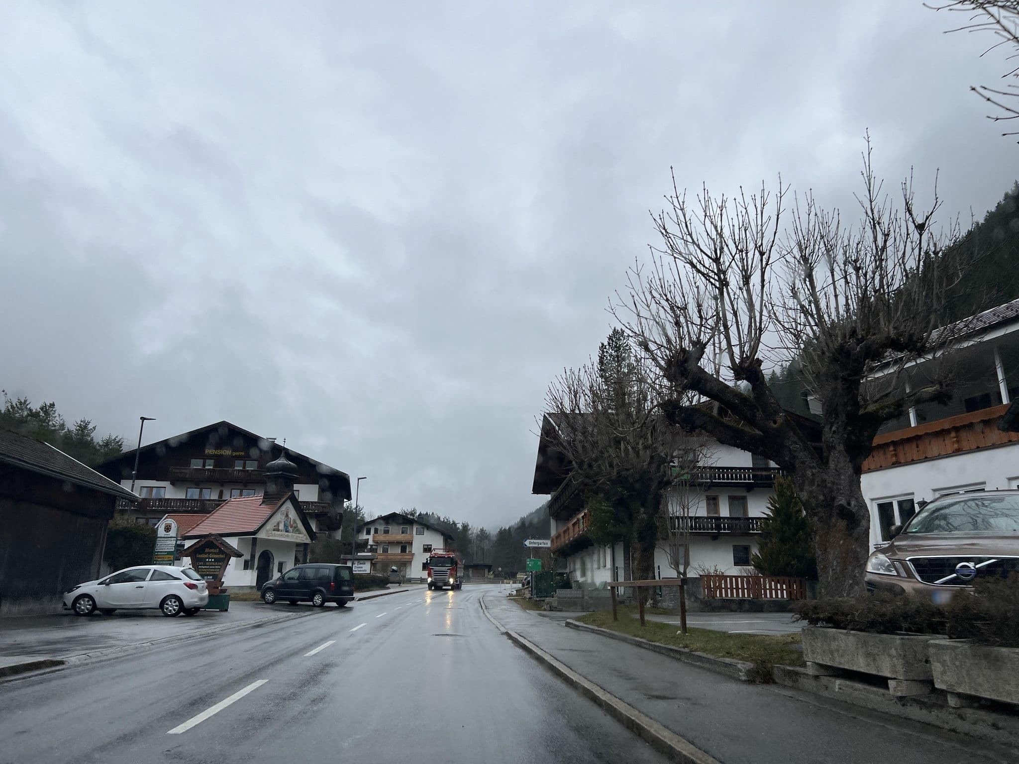Street view near Gasthof Grieserhof, Lermoos — © ottor (CC BY-SA · Mapillary)