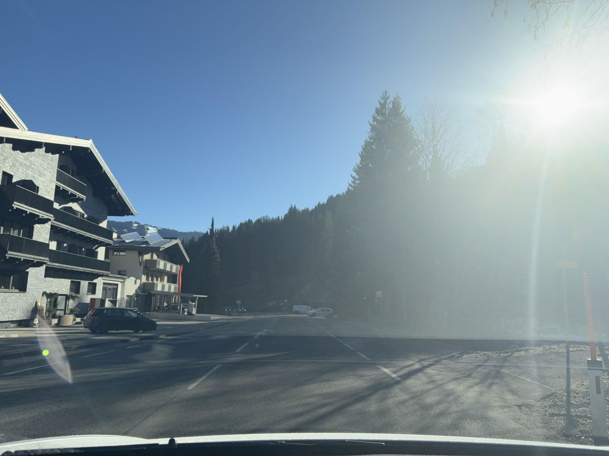 Street view near Hotel Austria Saalbach, Hinterglemm — © ottor (CC BY-SA · Mapillary)