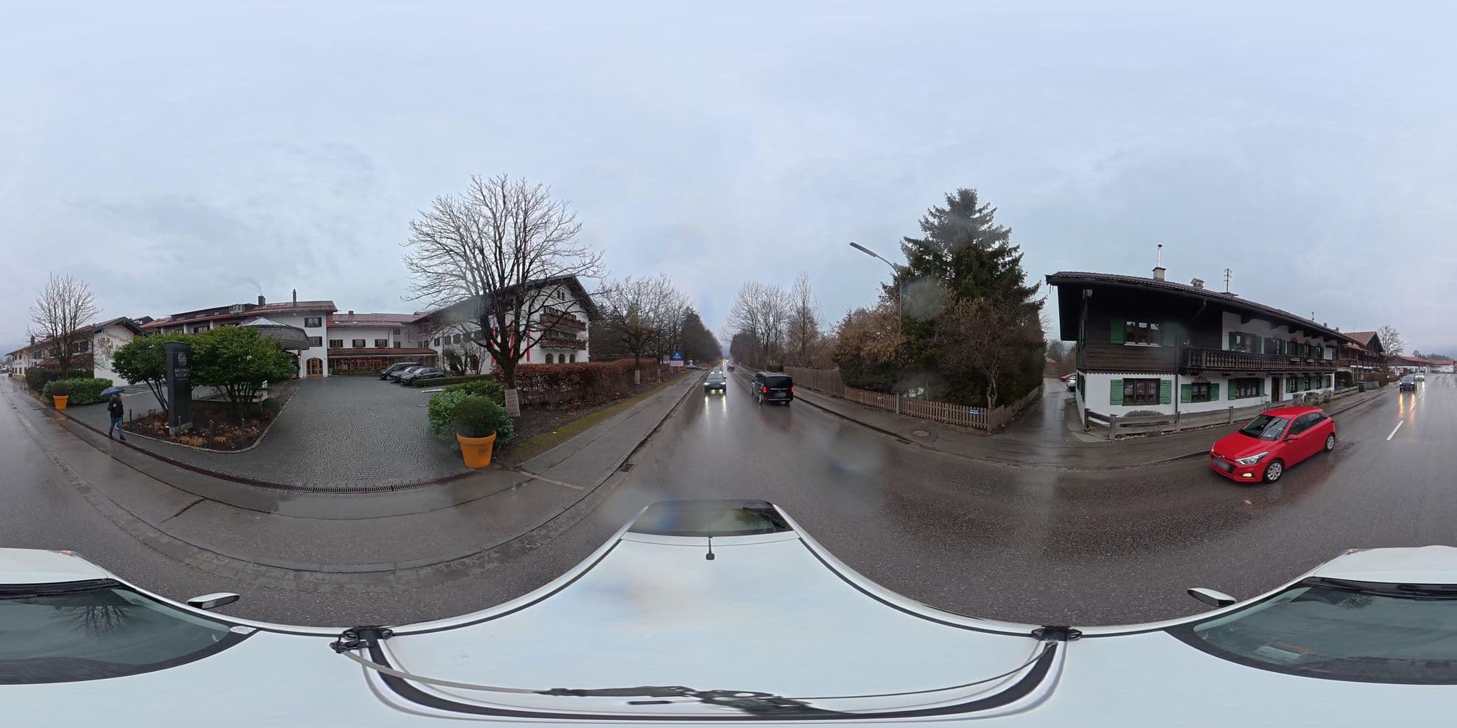 Street view near Bachmair Weissach, Rottach-Egern — © osmplus_org (CC BY-SA · Mapillary)