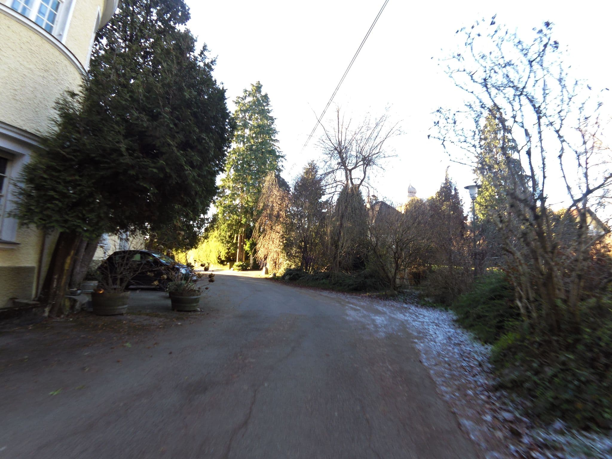 Street view near Schloss Mörlbach, Icking — © kammann (CC BY-SA · Mapillary)