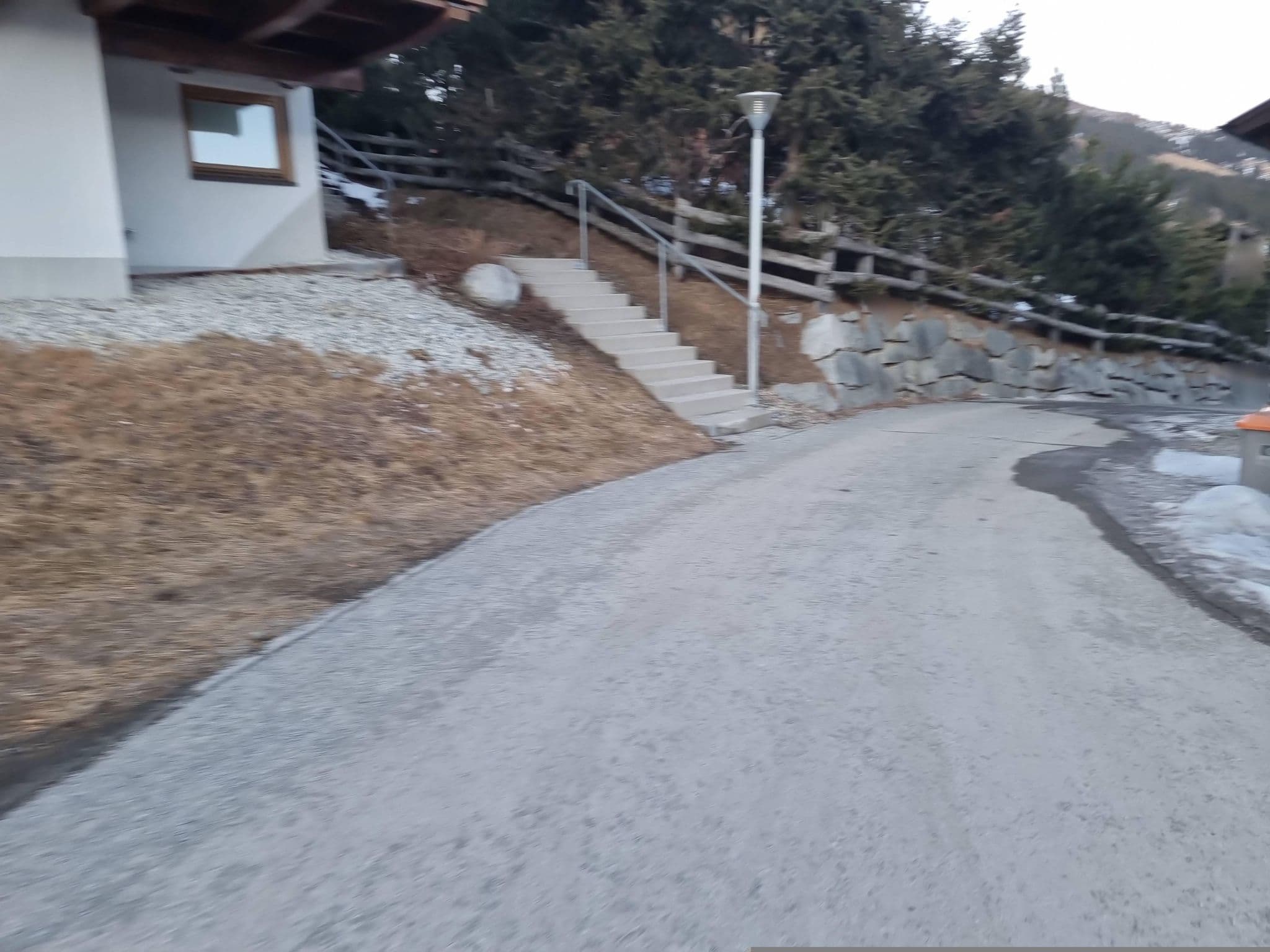 Street view near Neu Baerlehof, Neukirchen am Großvenediger