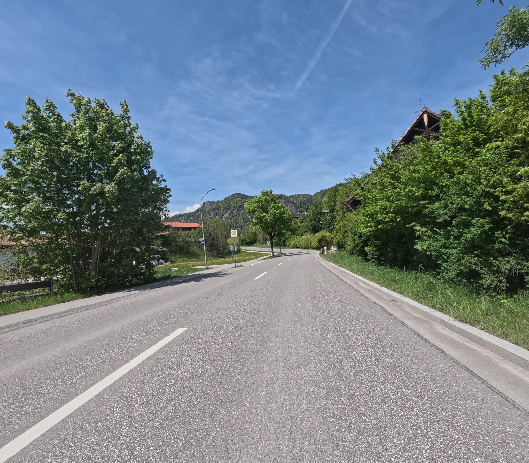 Street view near Altes Forsthaus, Reit im Winkl — © natebus (CC BY-SA · Mapillary)