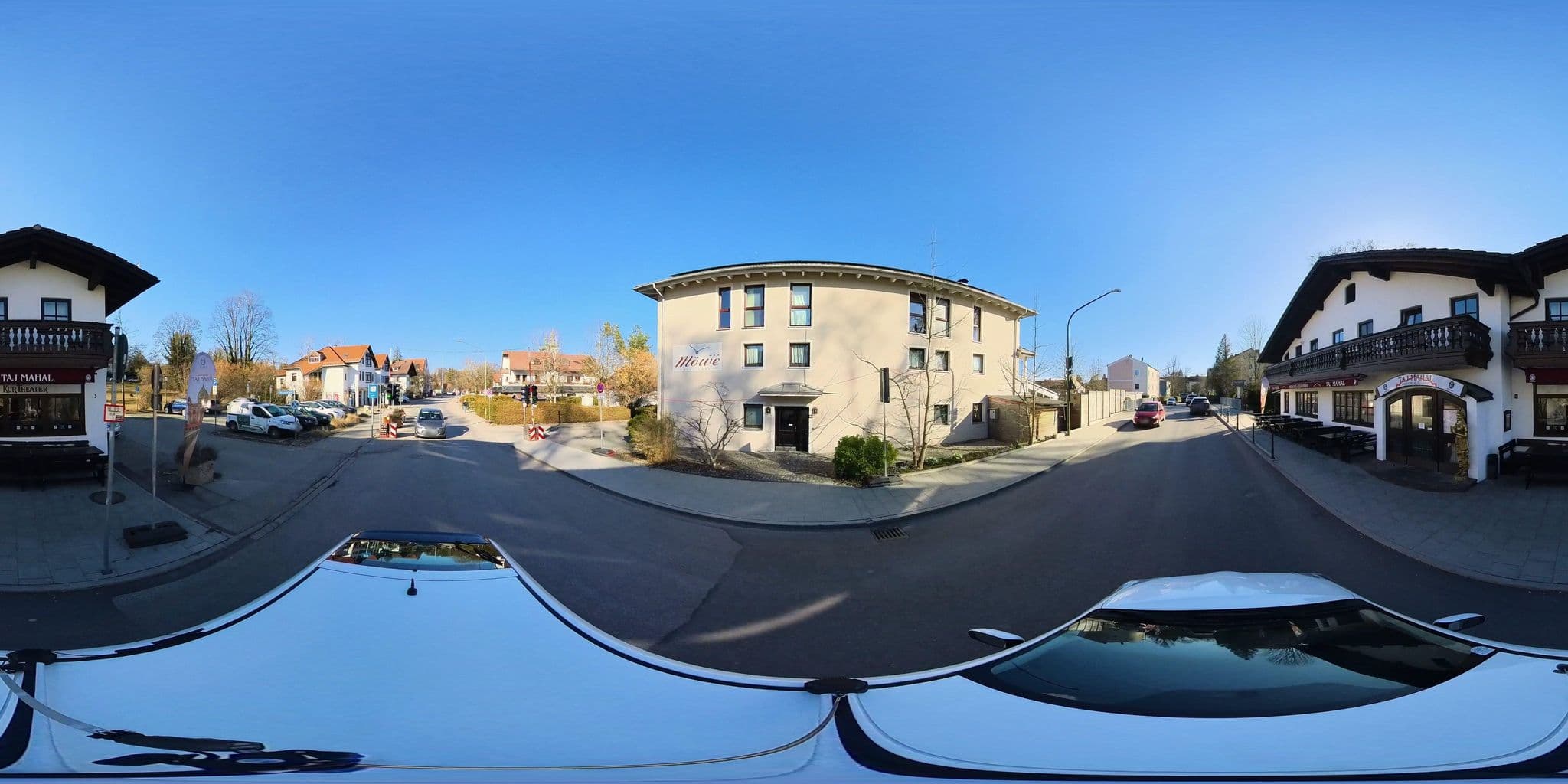 Street view near Hotel Garni Möwe, Tutzing — © osmplus_org (CC BY-SA · Mapillary)