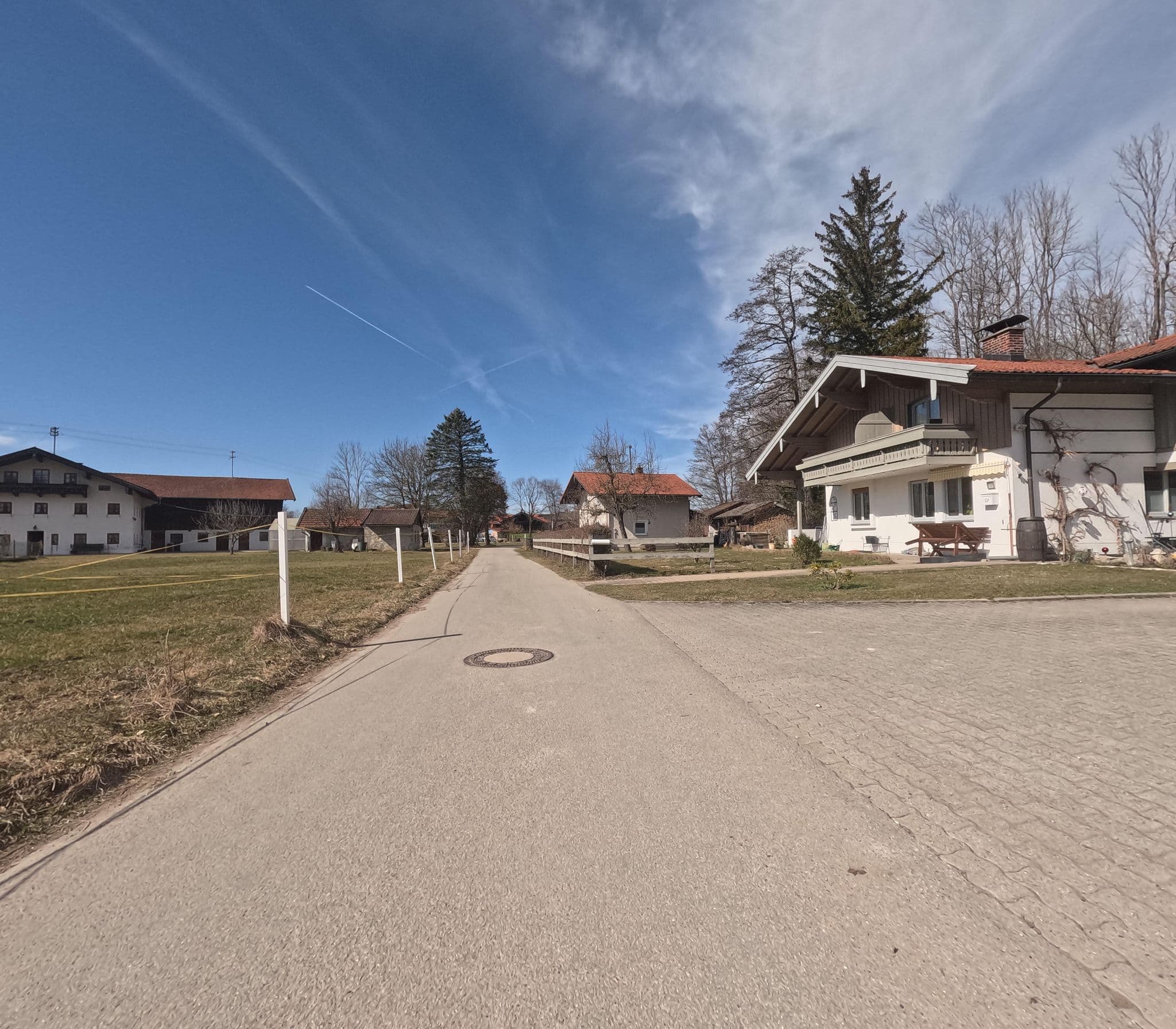 Street view near Pension Steiner, Übersee — © natebus (CC BY-SA · Mapillary)