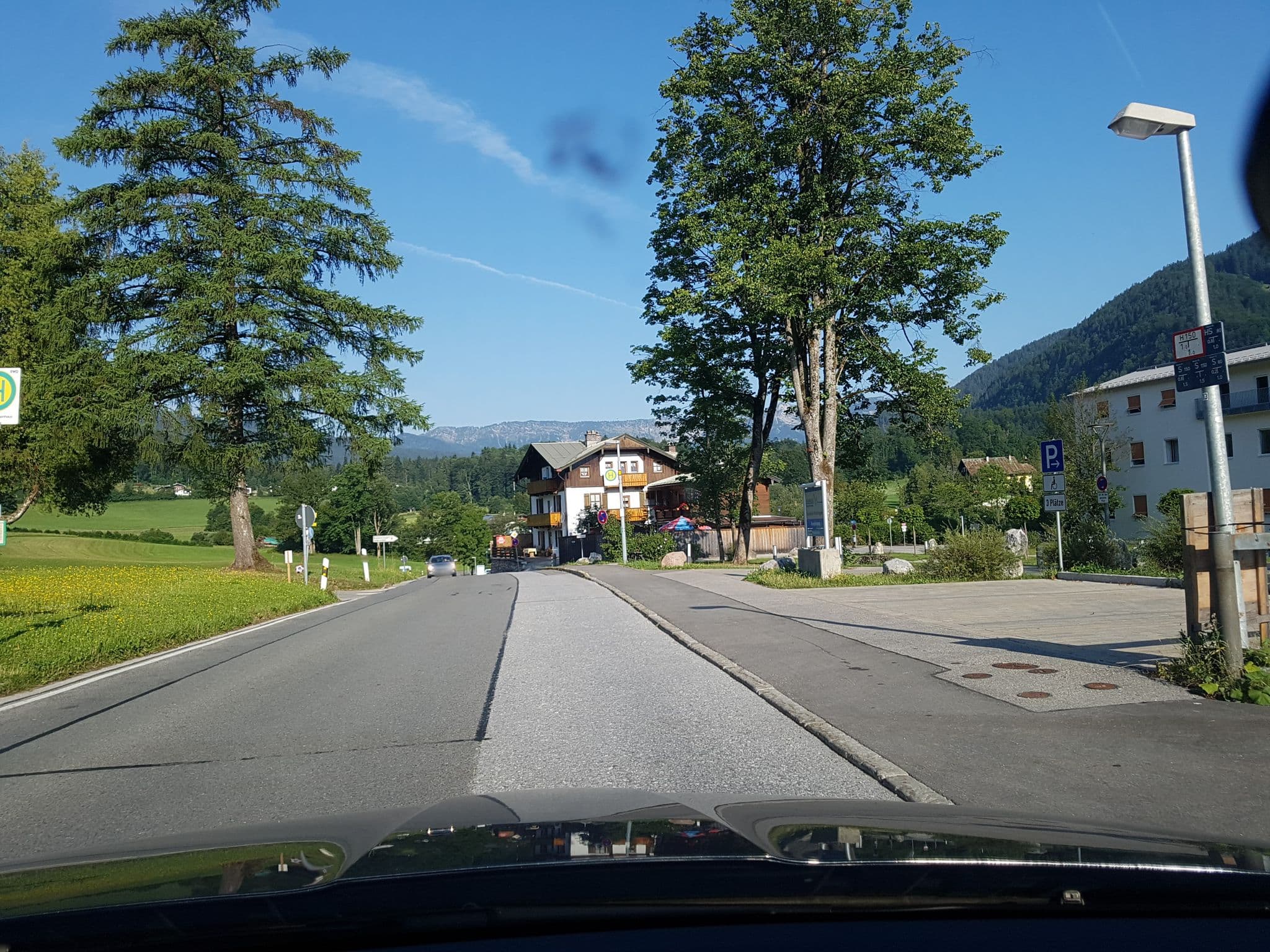 Street view near Pension Unterbergsblick, Berchtesgaden — © schermy_at (CC BY-SA · Mapillary)