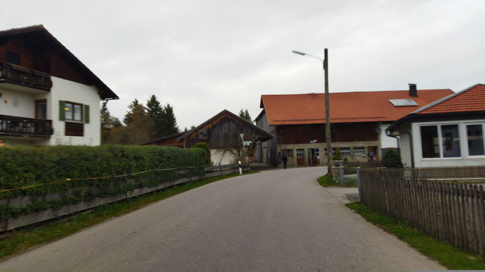 Street view near FeWo Heiland, Wildsteig — © changchun1 (CC BY-SA · Mapillary)