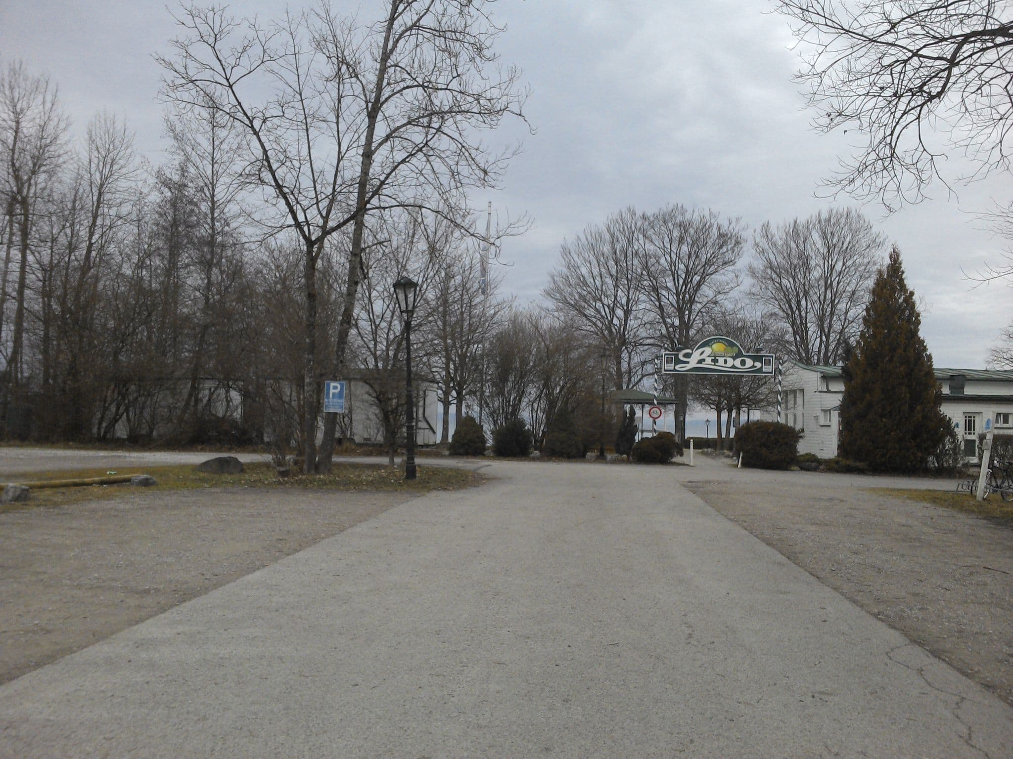 Street view near The Starnbergsee Hideaway, Seeshaupt — © warden (CC BY-SA · Mapillary)