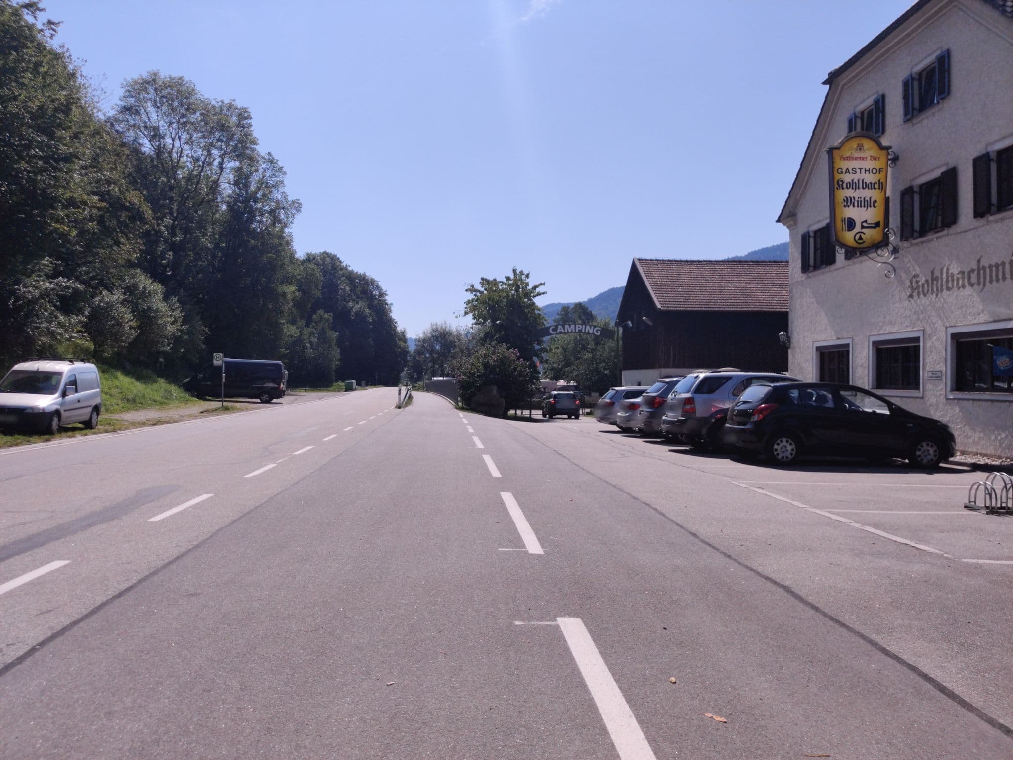 Street view near Camping Kohlbachmühle, Obernzell — © aceini (CC BY-SA · Mapillary)