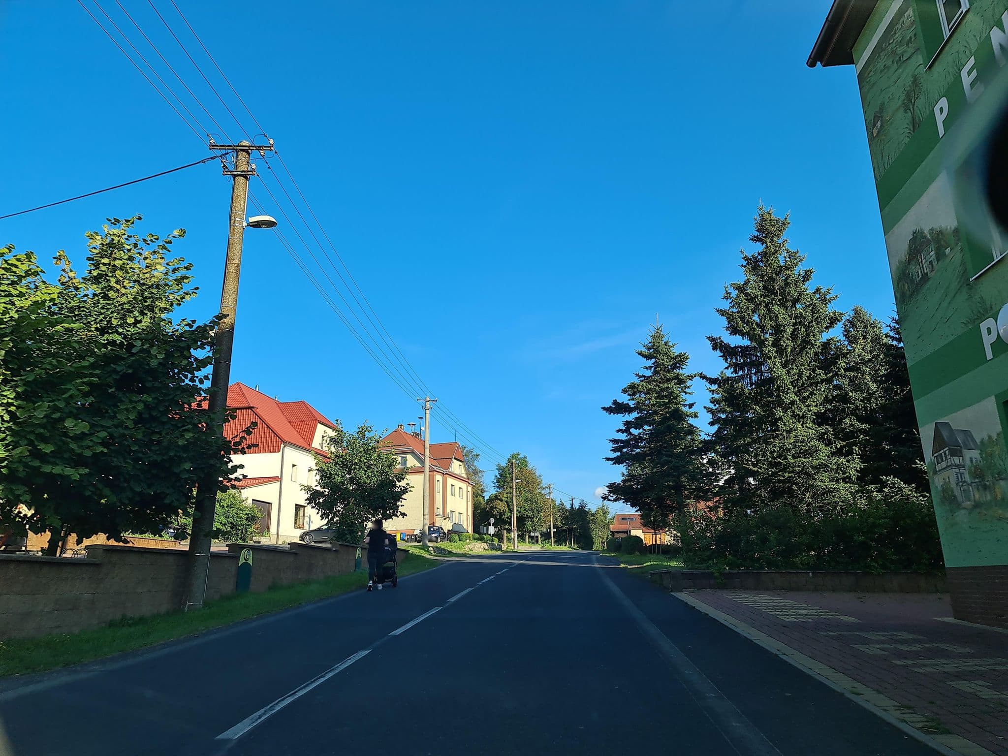 Street view near Penzion Pod Lipou, Seiffen — © canislupus (CC BY-SA · Mapillary)
