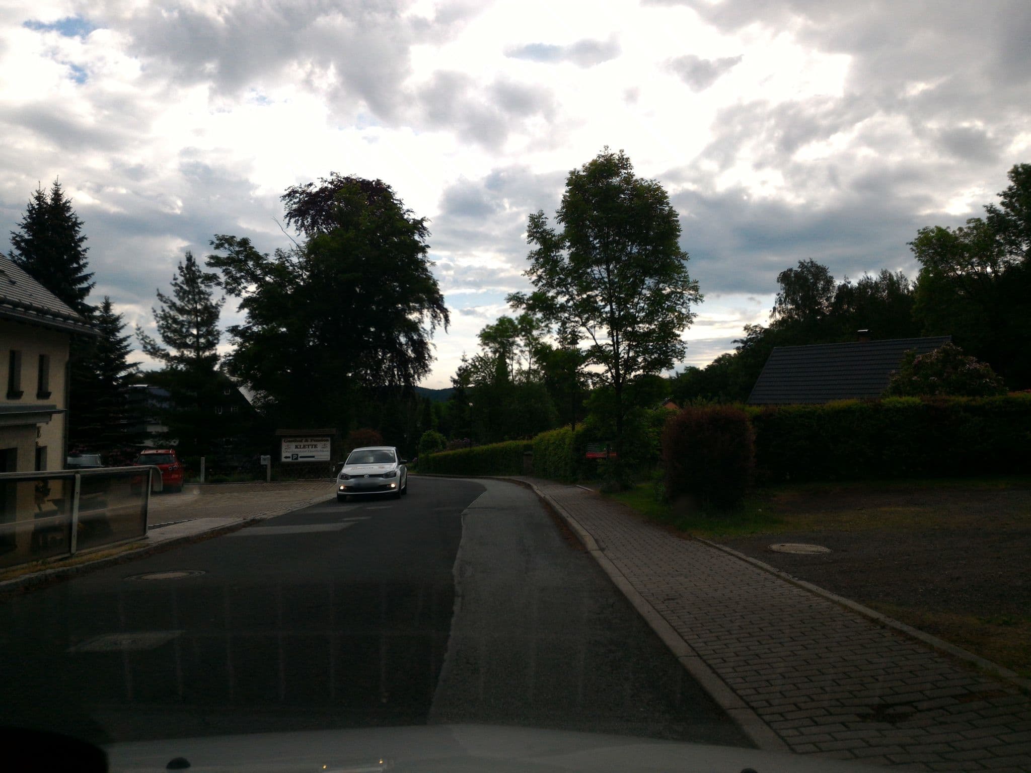 Street view near Pension Gasthof Klette Zittauer Gebirge, Kurort Oybin — © fell3 (CC BY-SA · Mapillary)