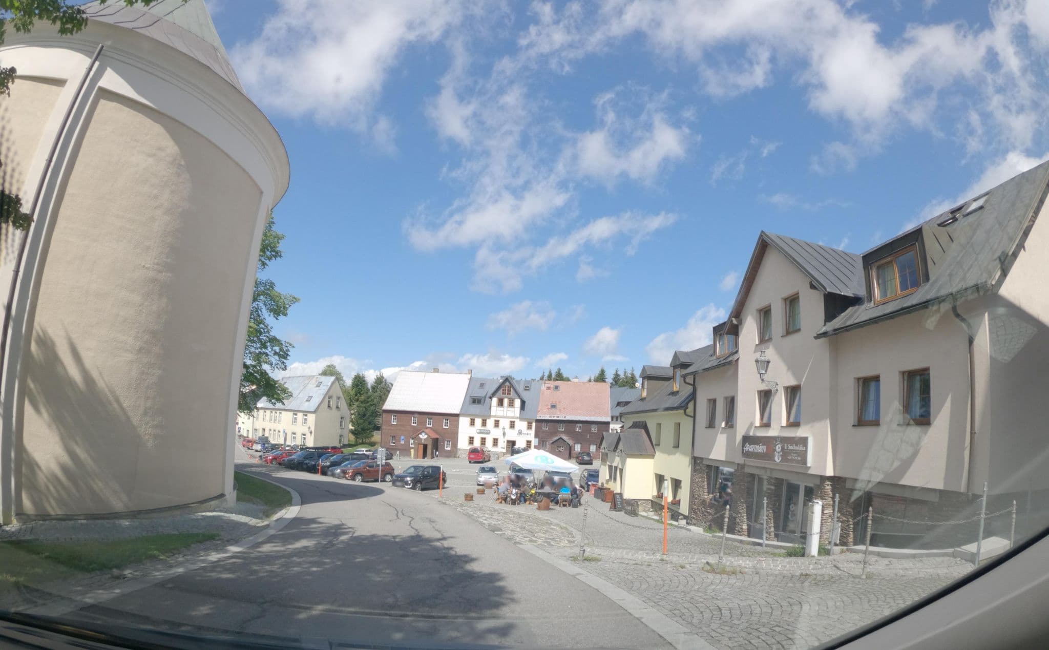 Street view near U Sněhuláka, Kurort Oberwiesenthal — © atze02 (CC BY-SA · Mapillary)