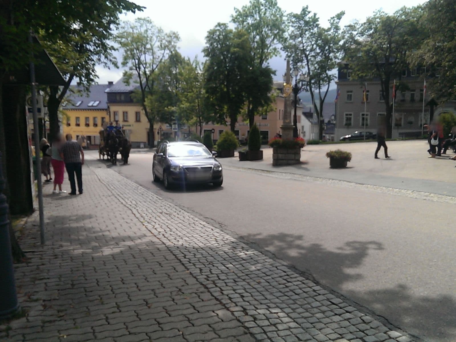 Street view near Hotel Keilberg - Rathaushotels Nebenhaus, Kurort Oberwiesenthal — © aceini (CC BY-SA · Mapillary)
