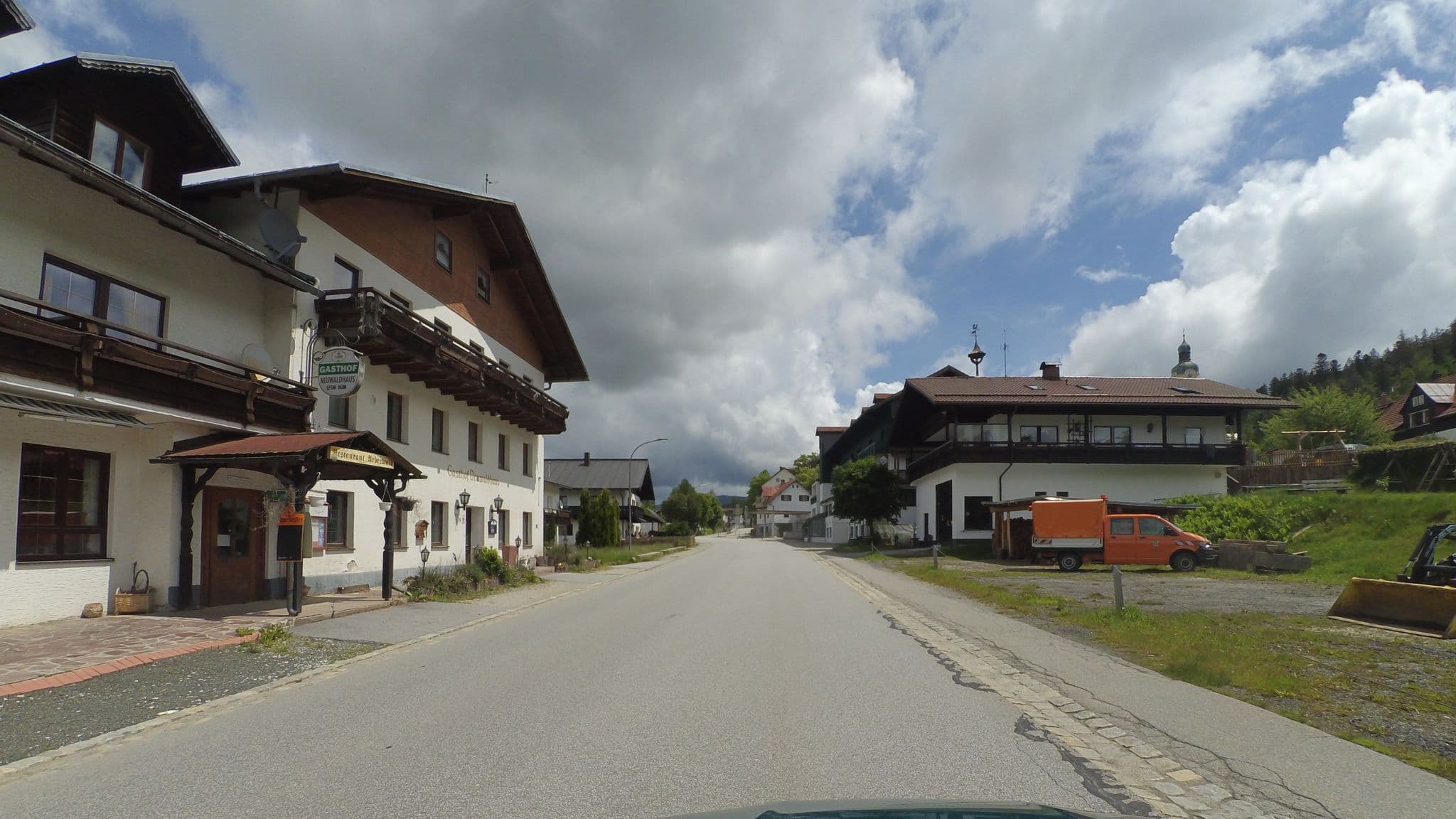 Street view near Gasthof Neuwaldhaus, Bayerisch Eisenstein — © wegavision (CC BY-SA · Mapillary)